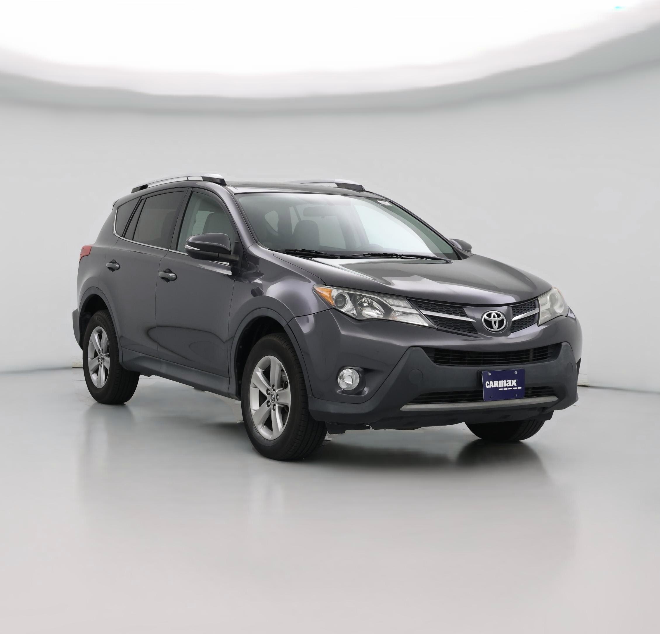 Thumbnail: 2015 Toyota RAV4 - 1