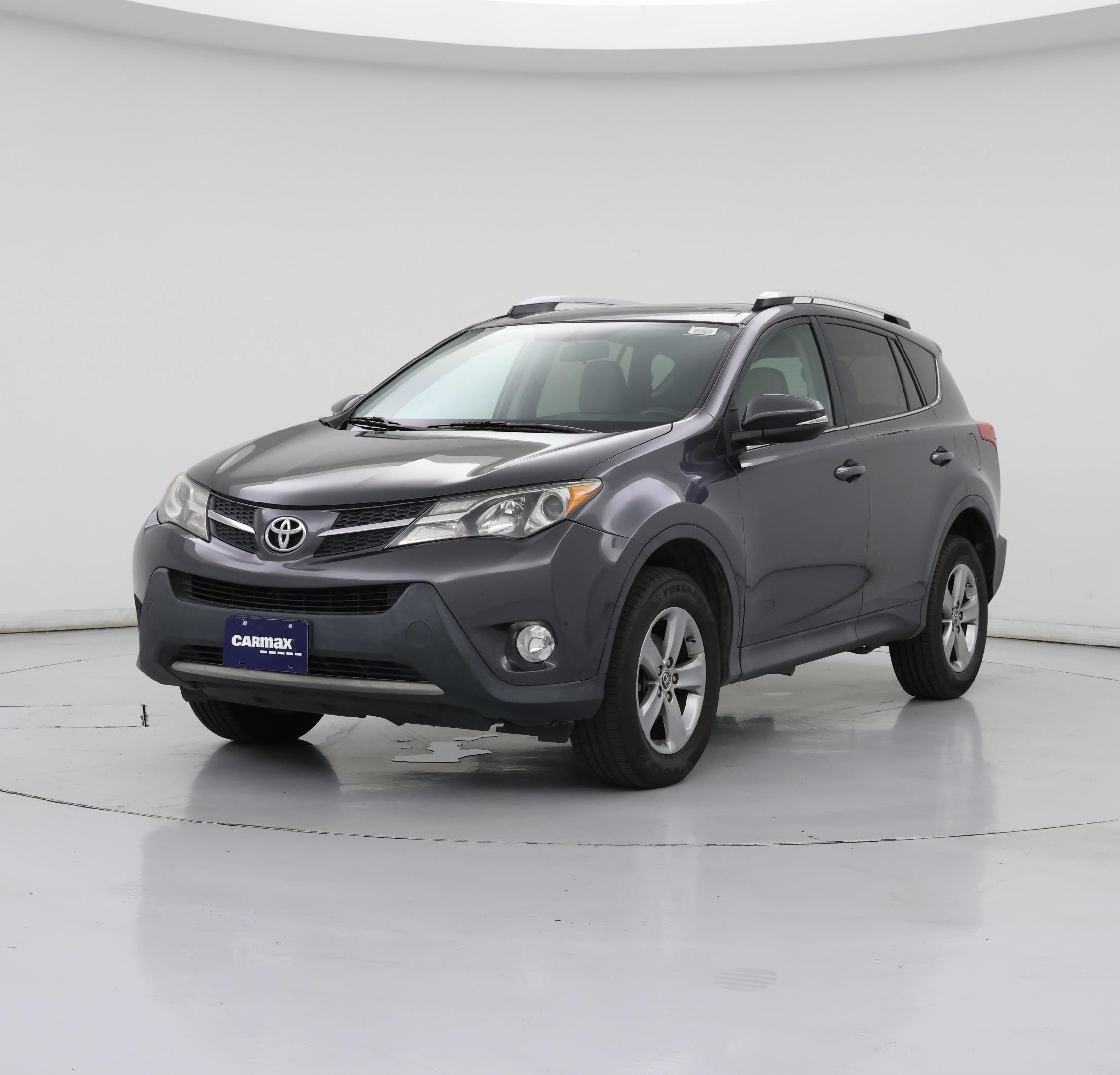 Thumbnail: 2015 Toyota RAV4 - 4