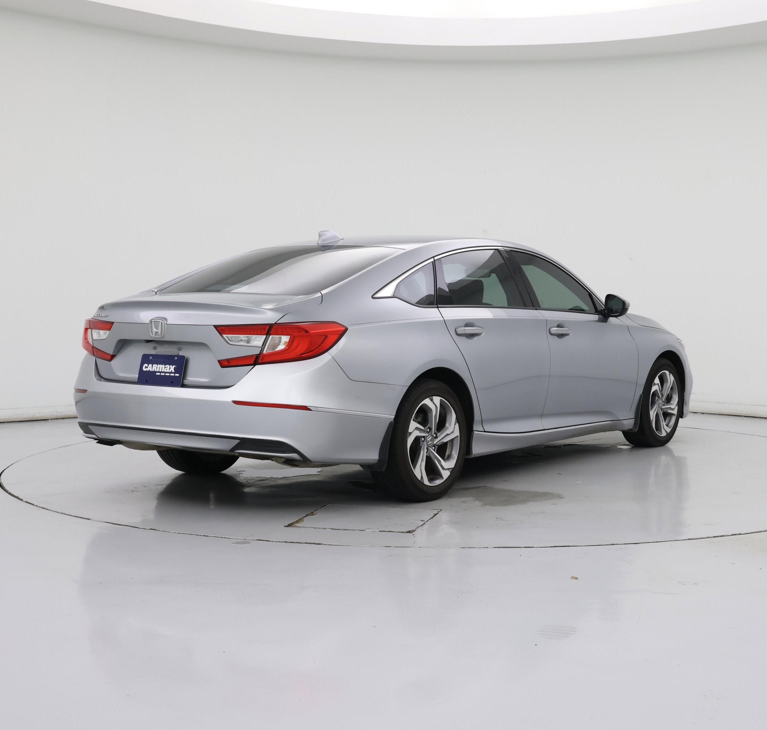 Thumbnail: 2018 Honda Accord - 8