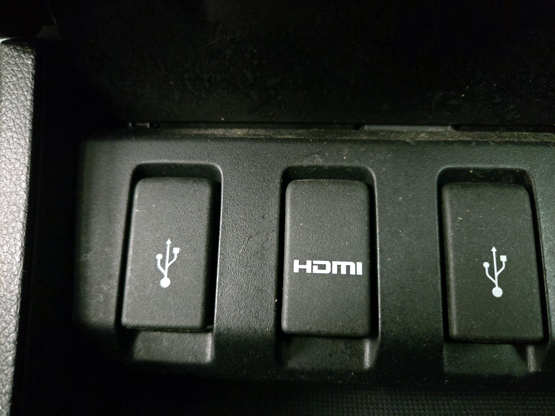 Thumbnail: 2016 Honda HR-V - 18