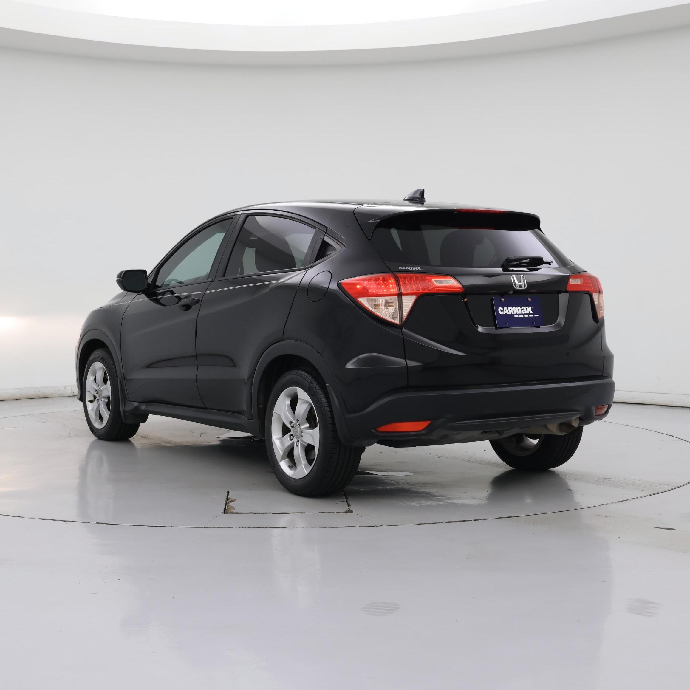 Thumbnail: 2016 Honda HR-V - 2