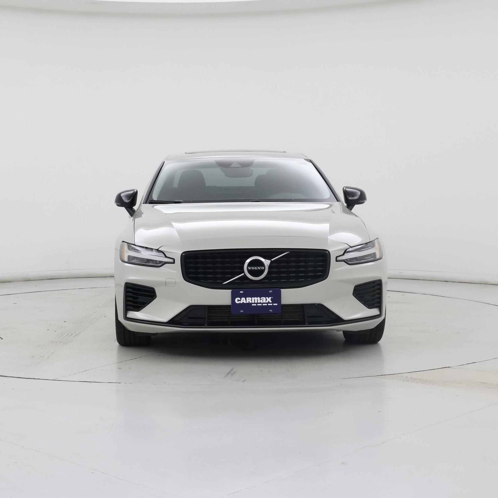Thumbnail: 2022 Volvo S60 - 5