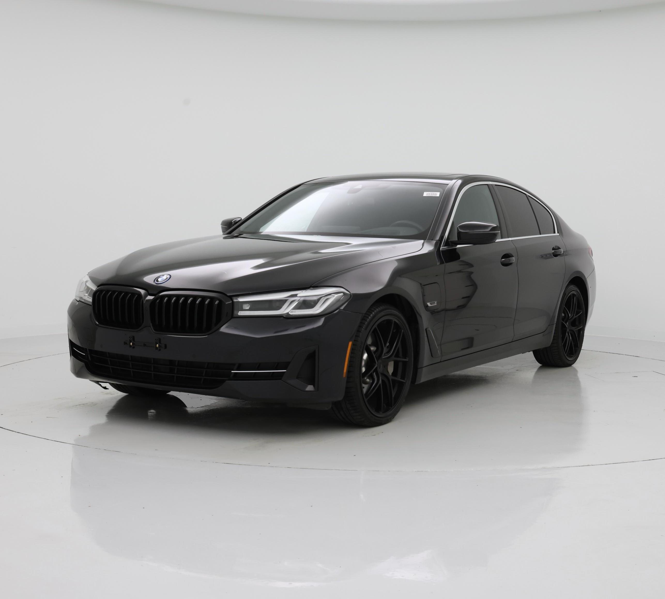 Thumbnail: 2023 BMW 5 Series - 4