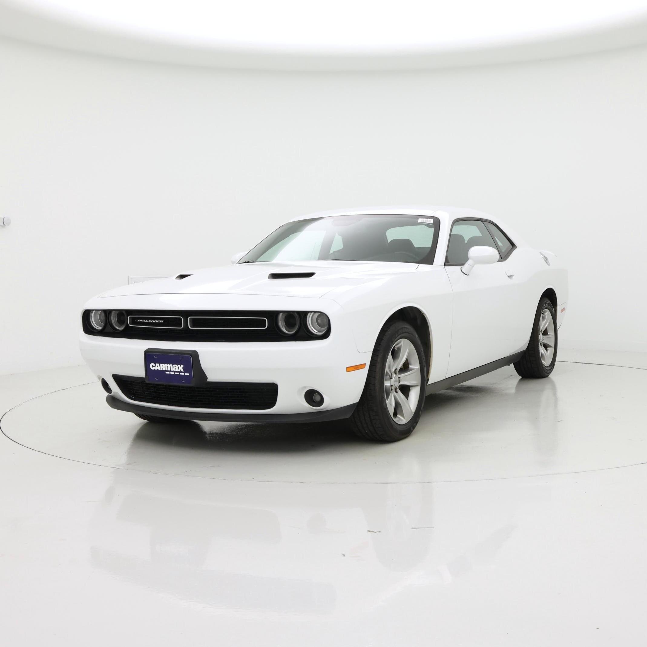 Thumbnail: 2021 Dodge Challenger - 4