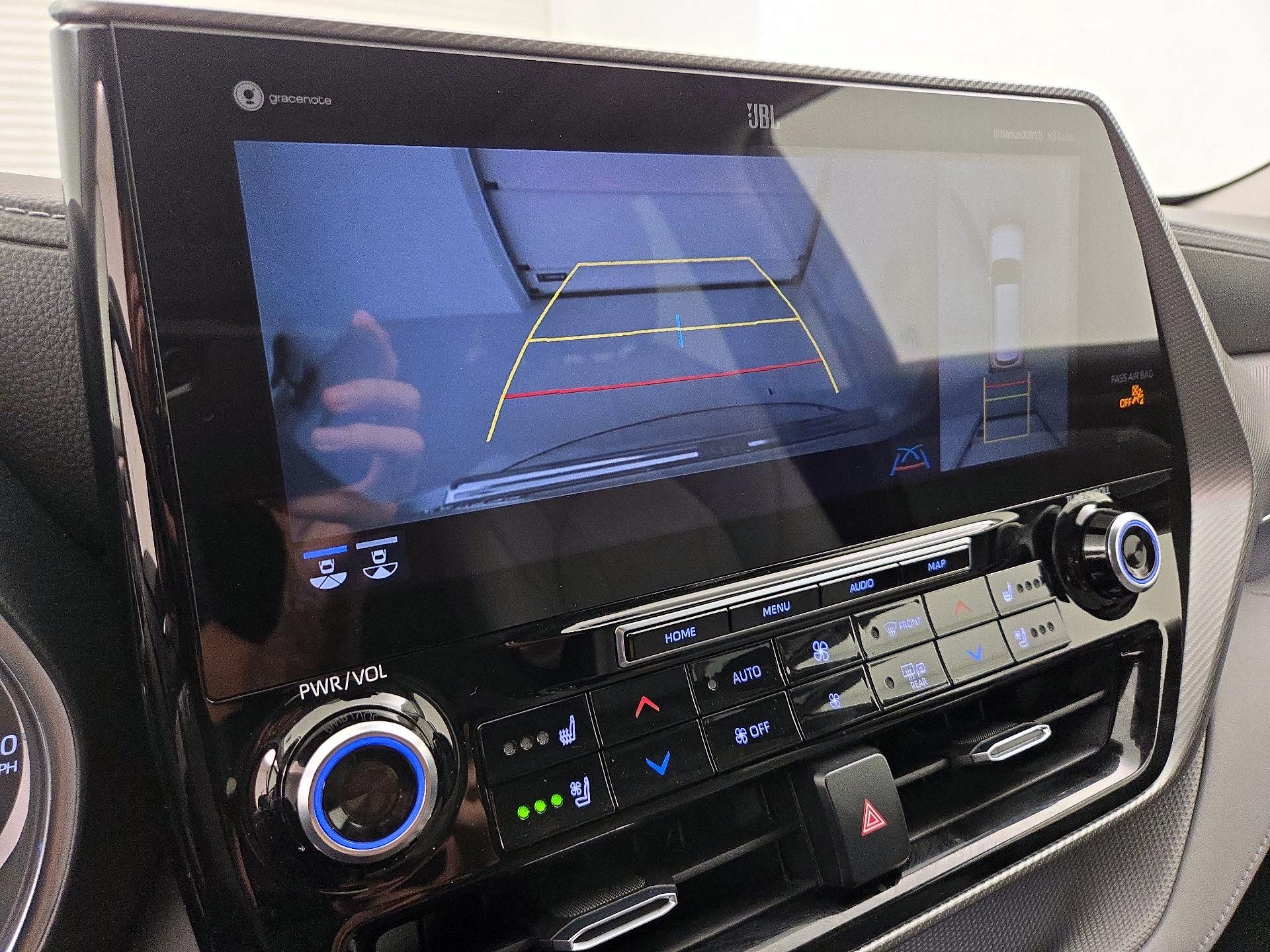 Thumbnail: 2021 Toyota Highlander - 15