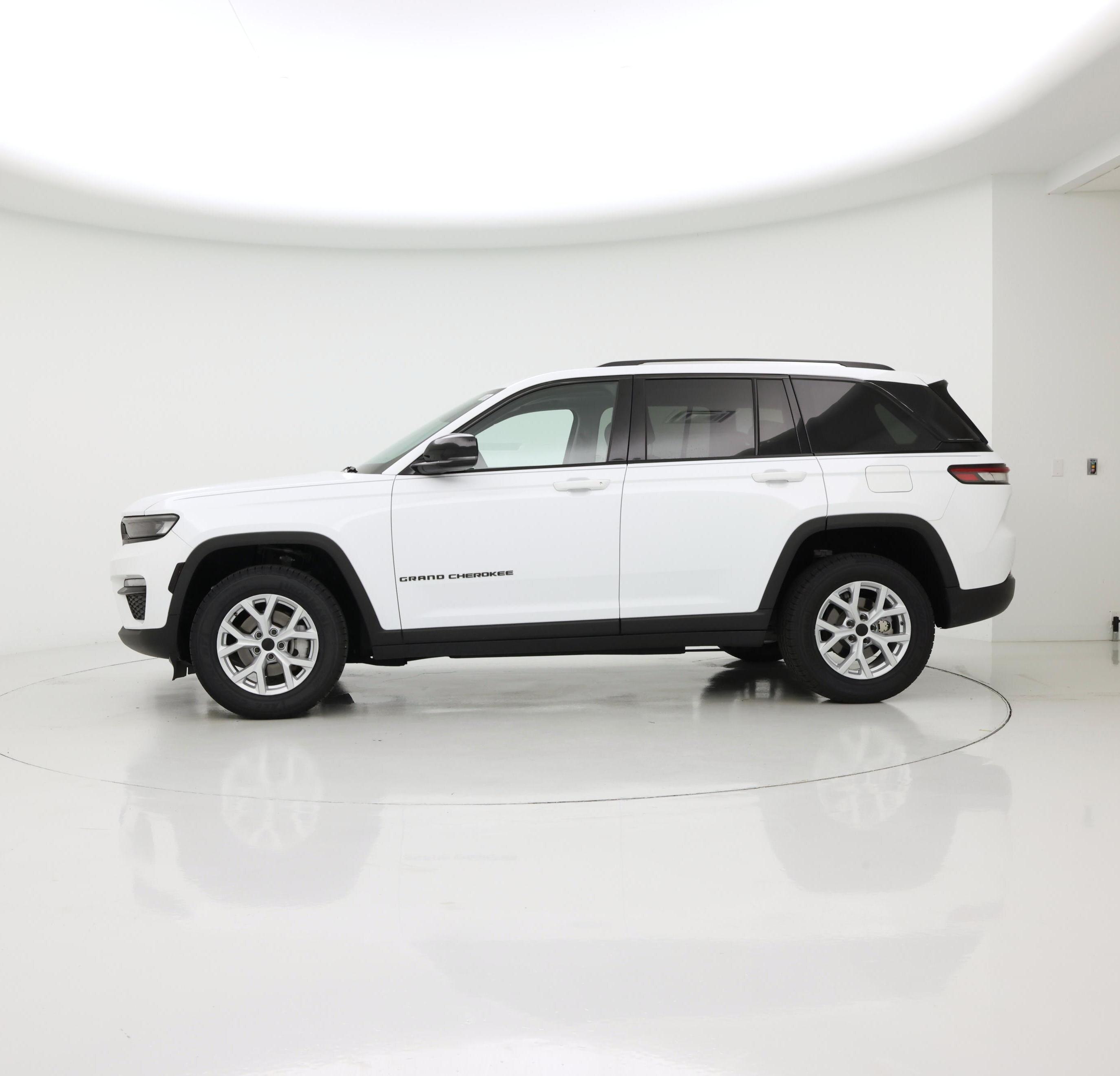 Thumbnail: 2022 Jeep Grand Cherokee - 3