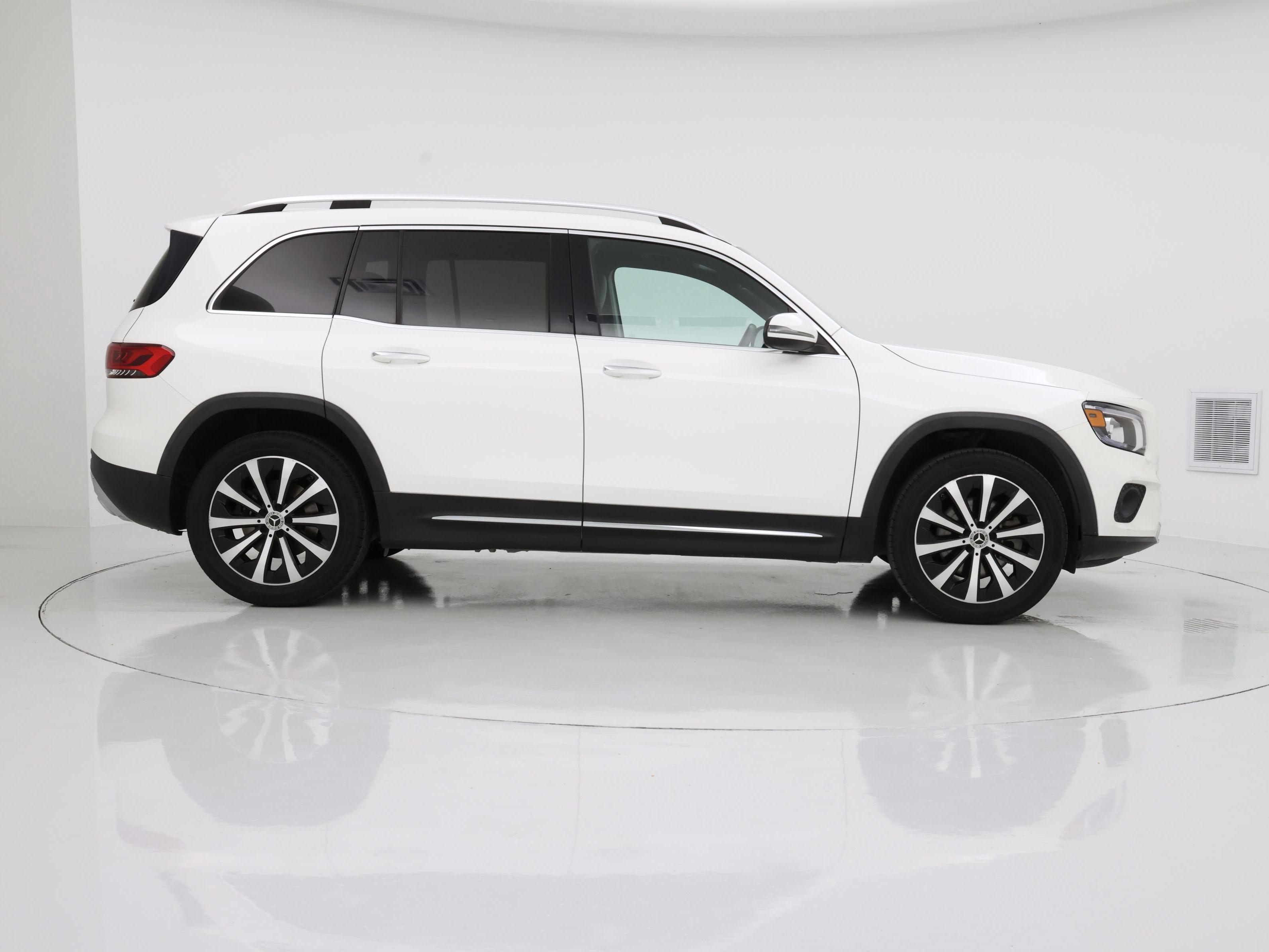 Thumbnail: 2021 Mercedes-Benz GLB - 7