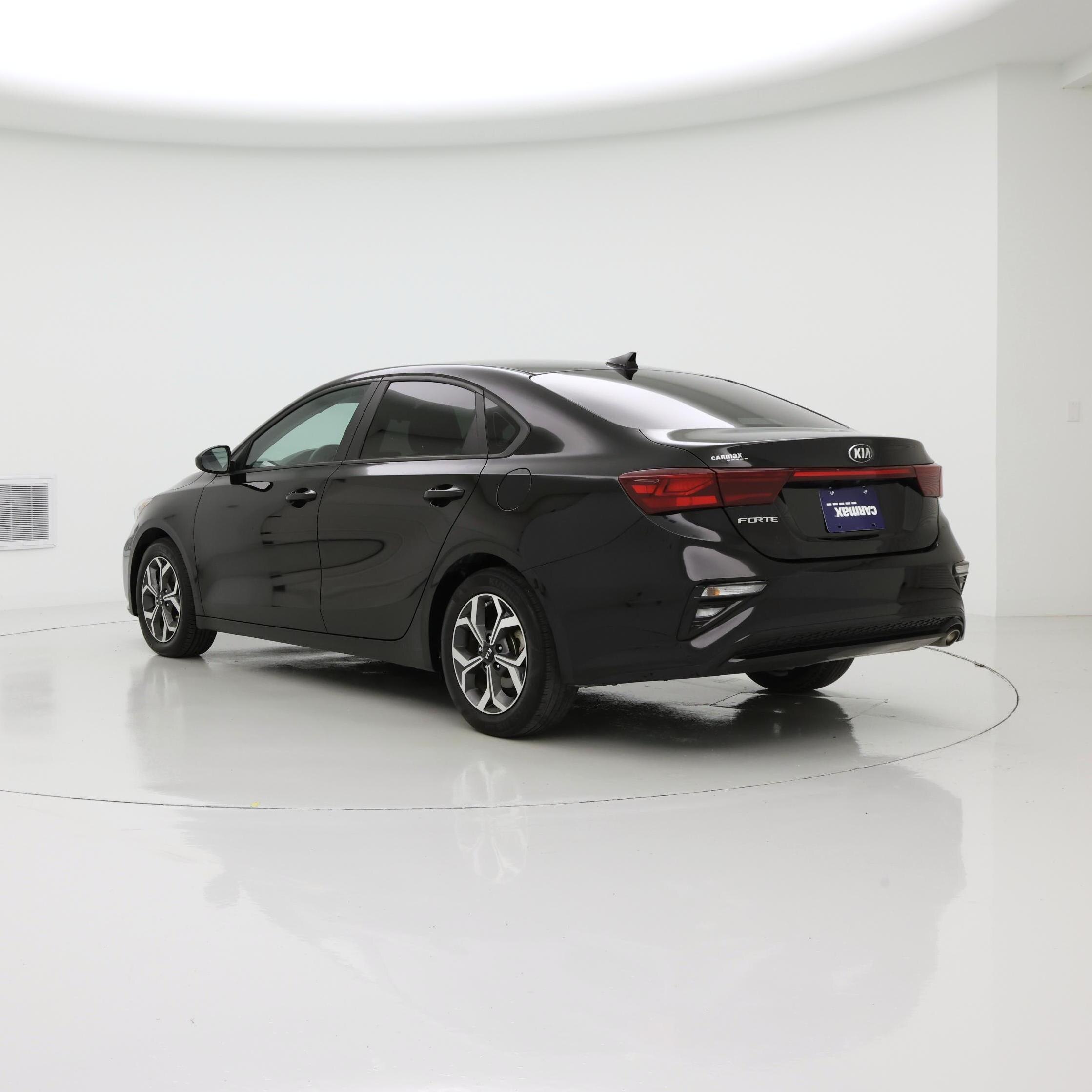 Thumbnail: 2021 Kia Forte - 2