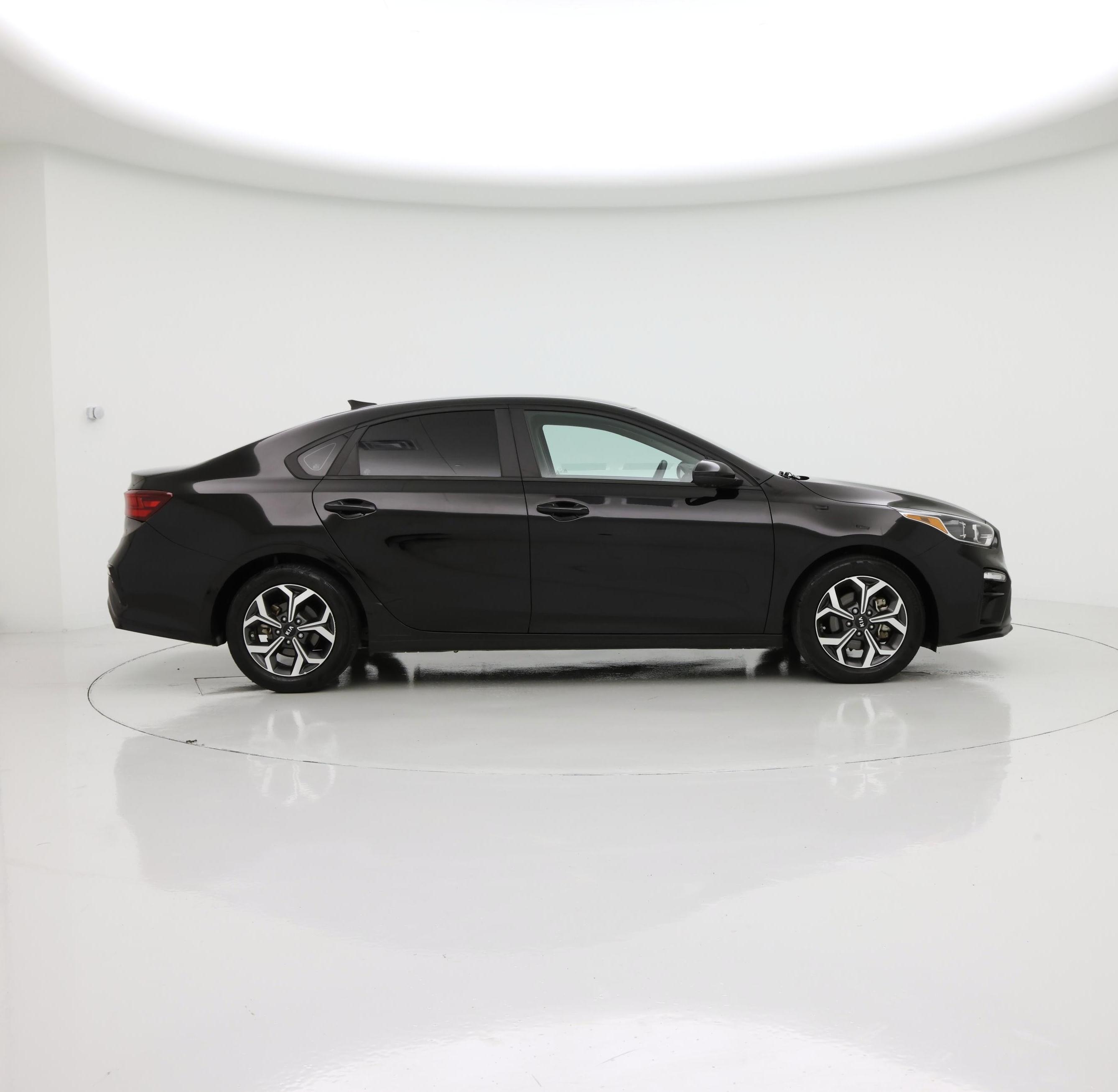 Thumbnail: 2021 Kia Forte - 7