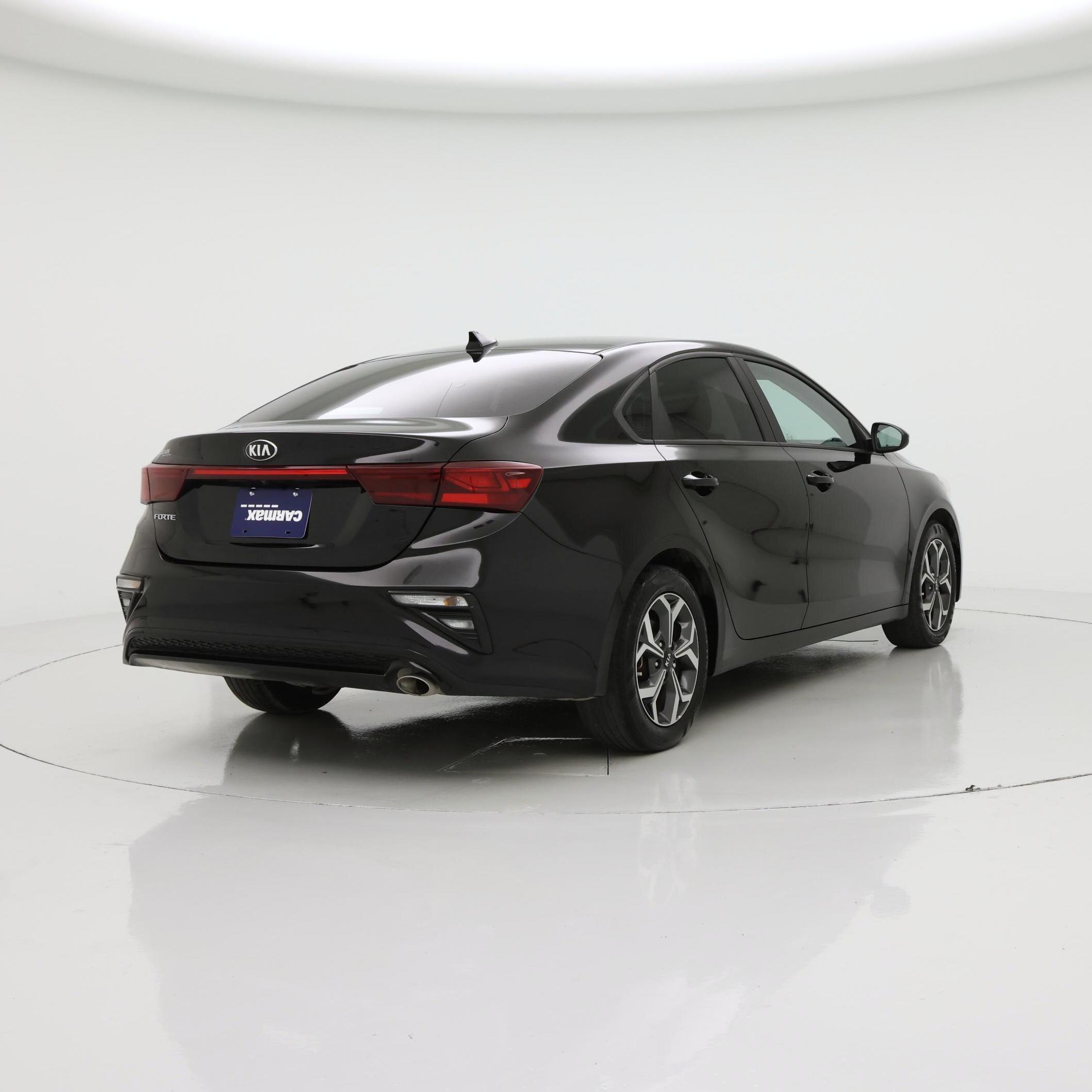 Thumbnail: 2021 Kia Forte - 8