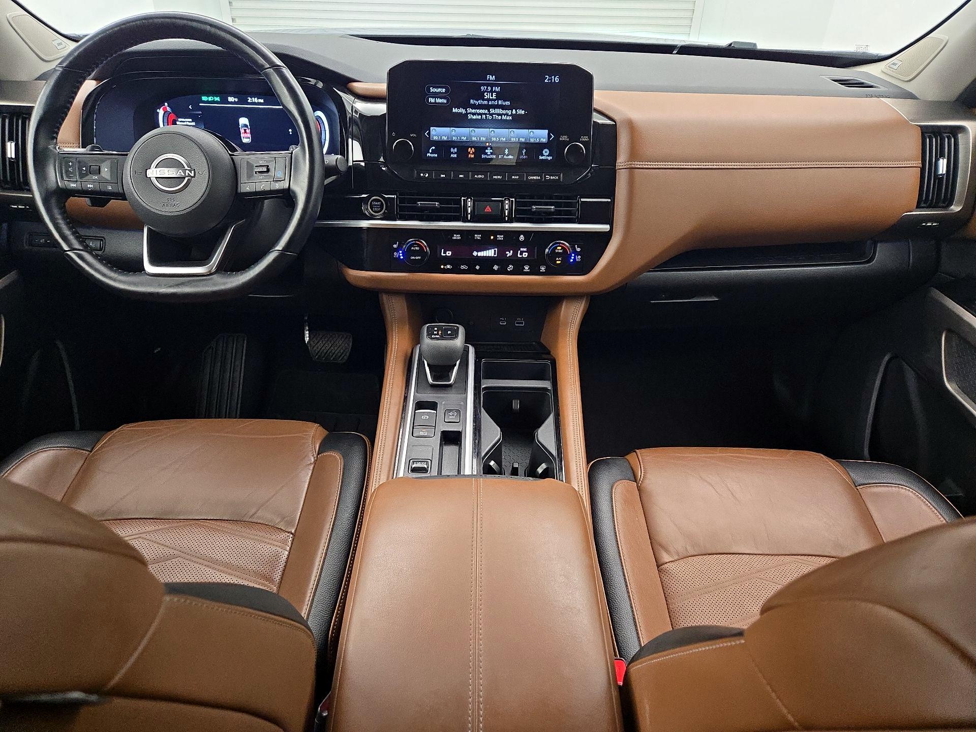 Thumbnail: 2022 Nissan Pathfinder - 9