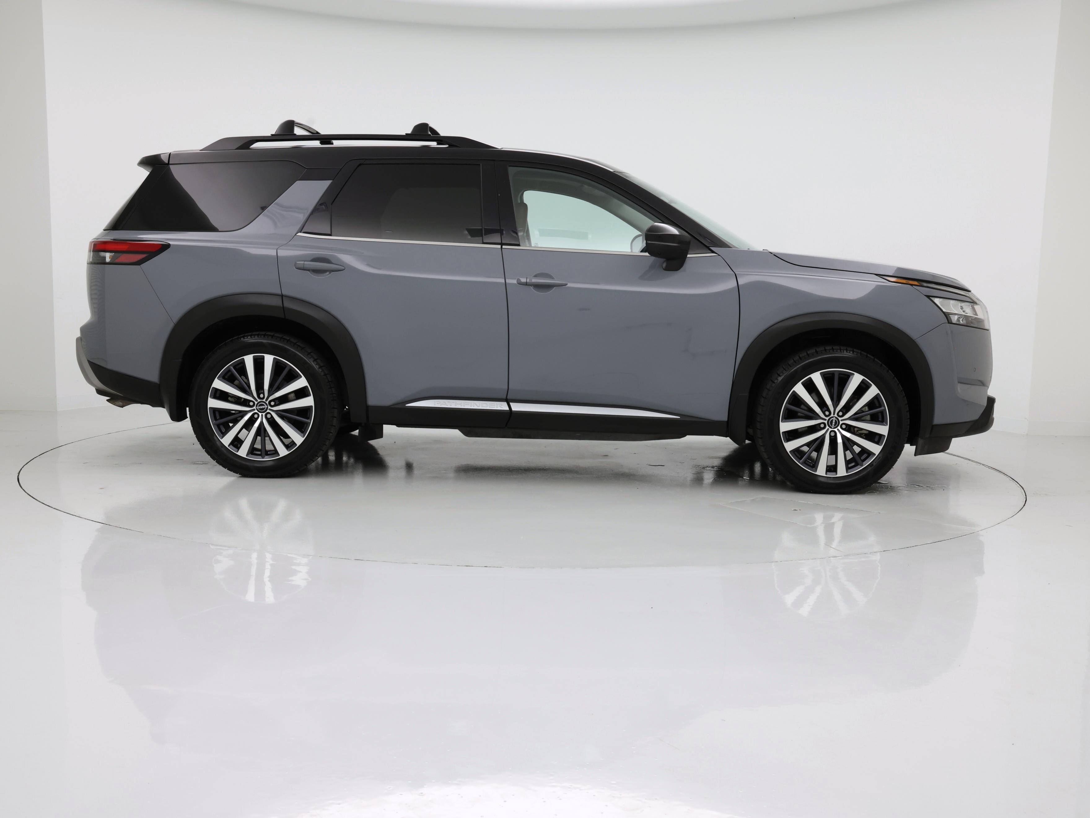 Thumbnail: 2022 Nissan Pathfinder - 7