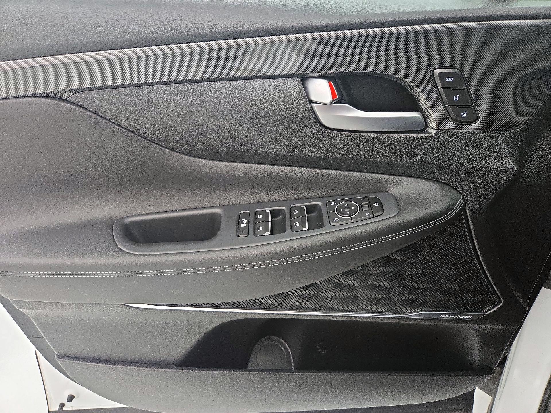 Thumbnail: 2023 Hyundai Santa Fe - 12