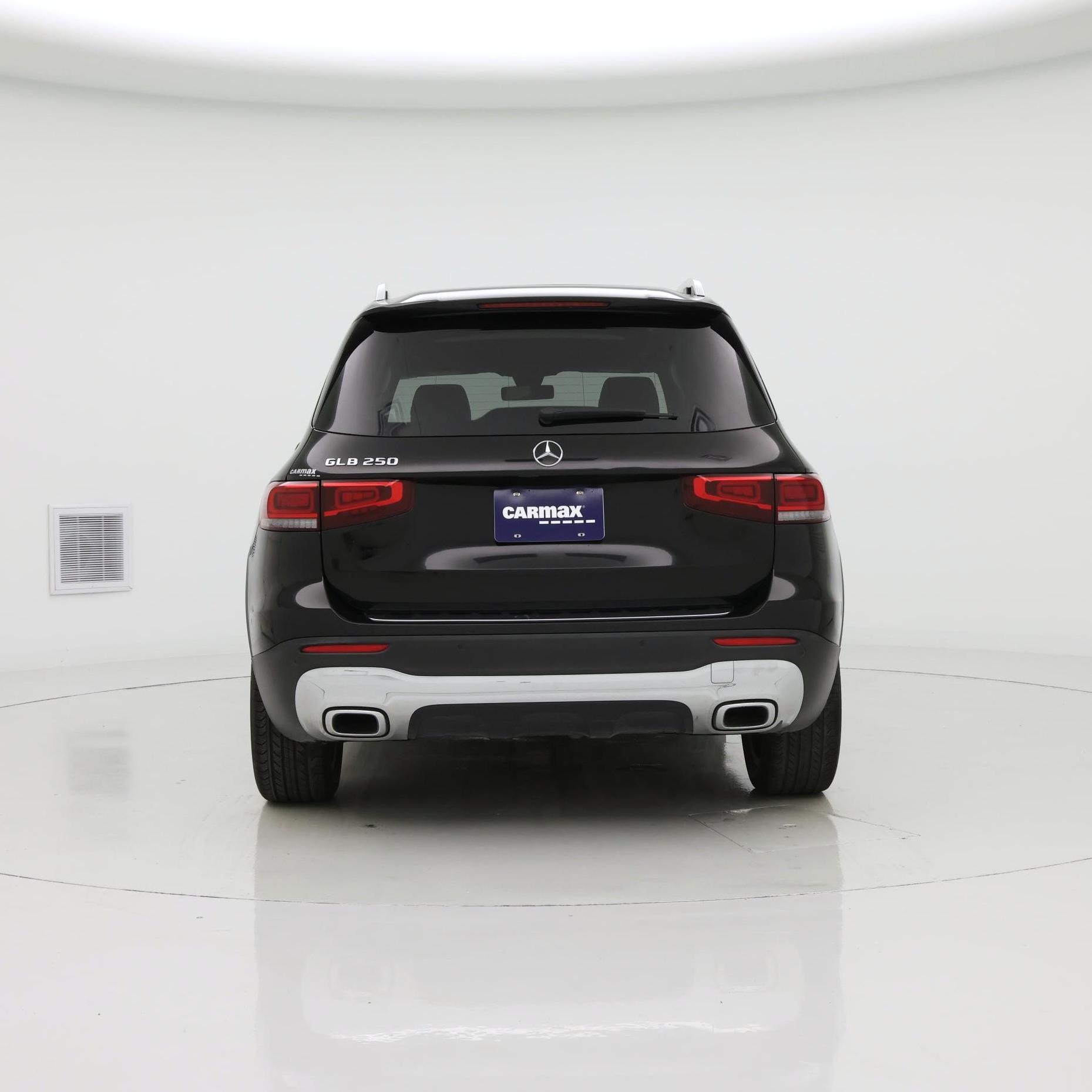 Thumbnail: 2023 Mercedes-Benz GLB - 6