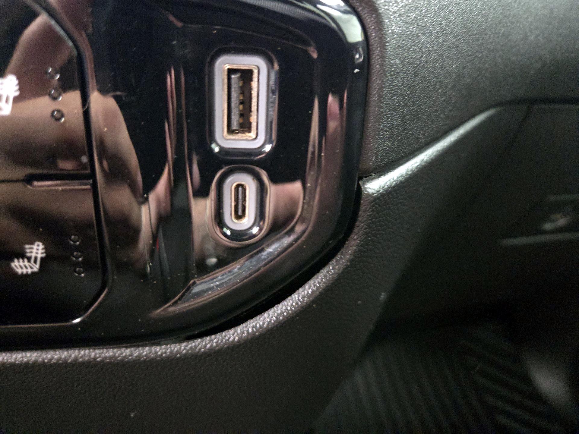 Thumbnail: 2023 Chevrolet Silverado 1500 - 19