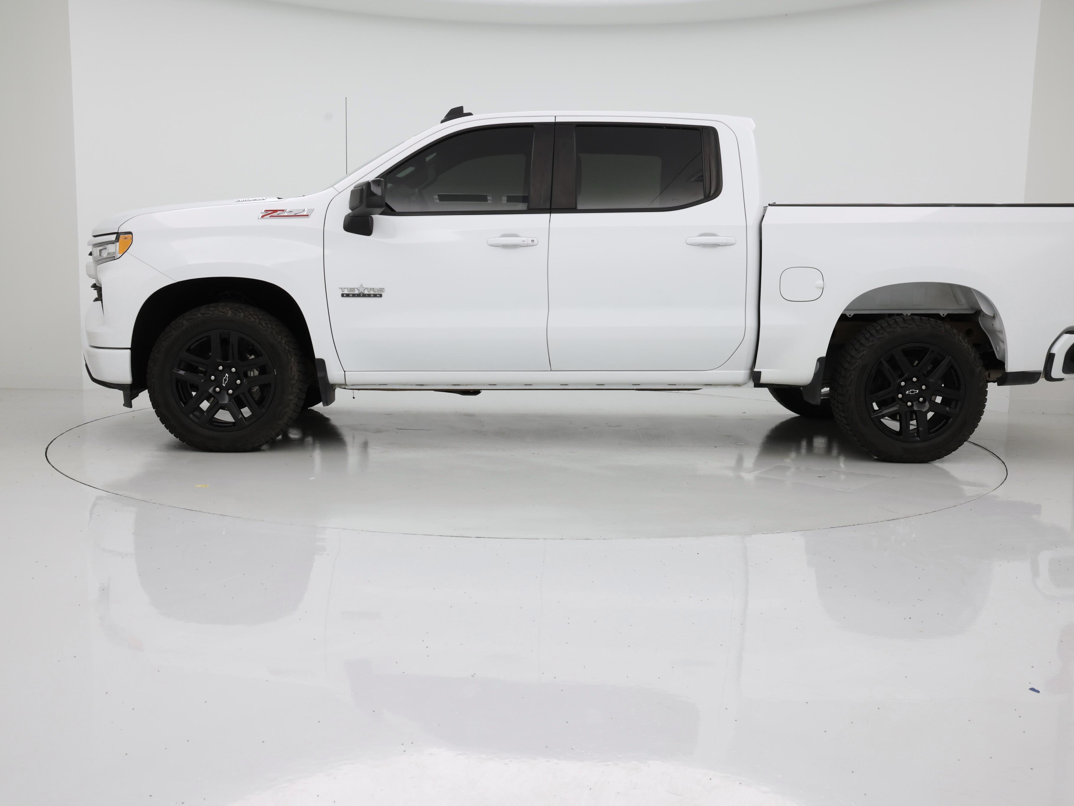 Thumbnail: 2023 Chevrolet Silverado 1500 - 3