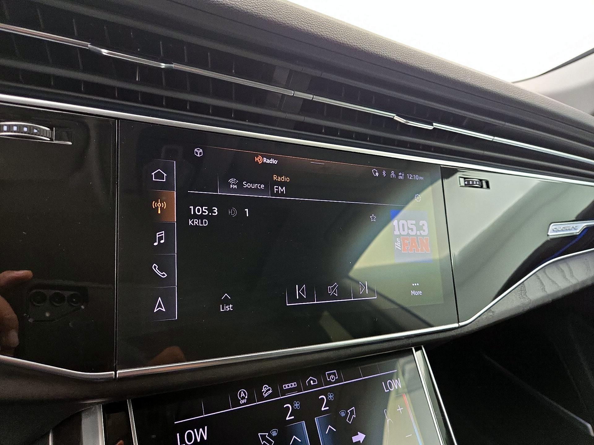 Thumbnail: 2021 Audi Q8 - 16