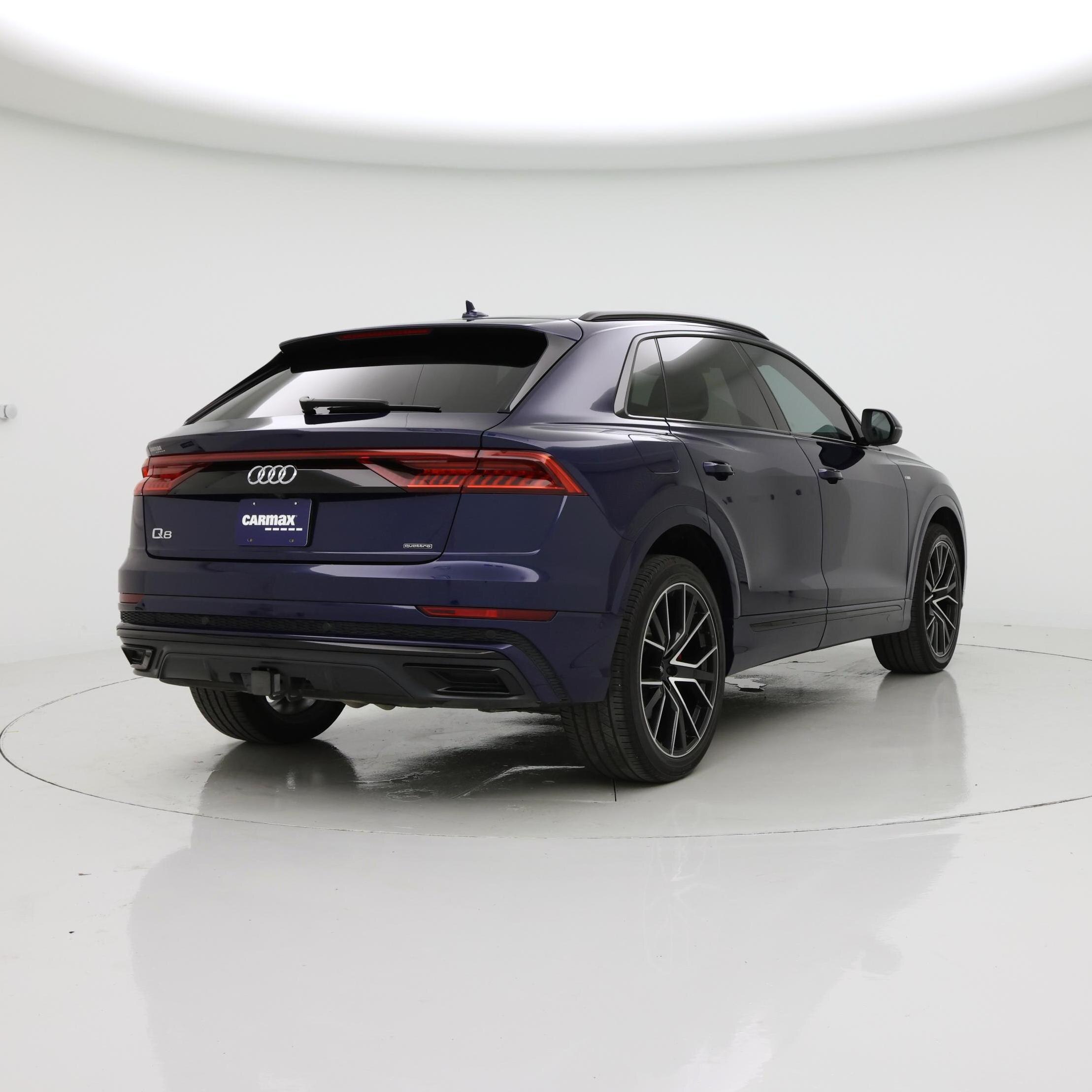 Thumbnail: 2021 Audi Q8 - 8