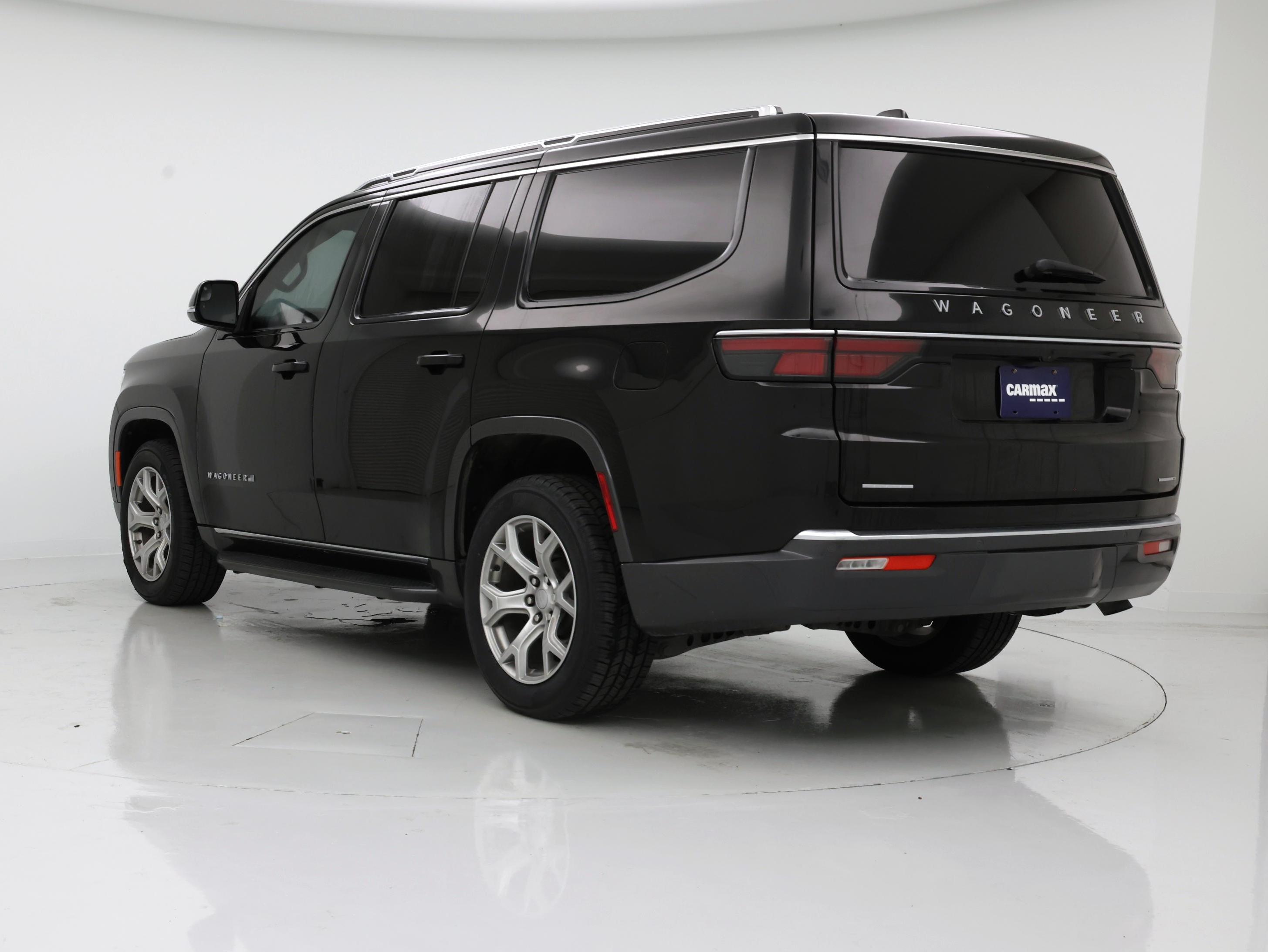 Thumbnail: 2022 Jeep Wagoneer - 2
