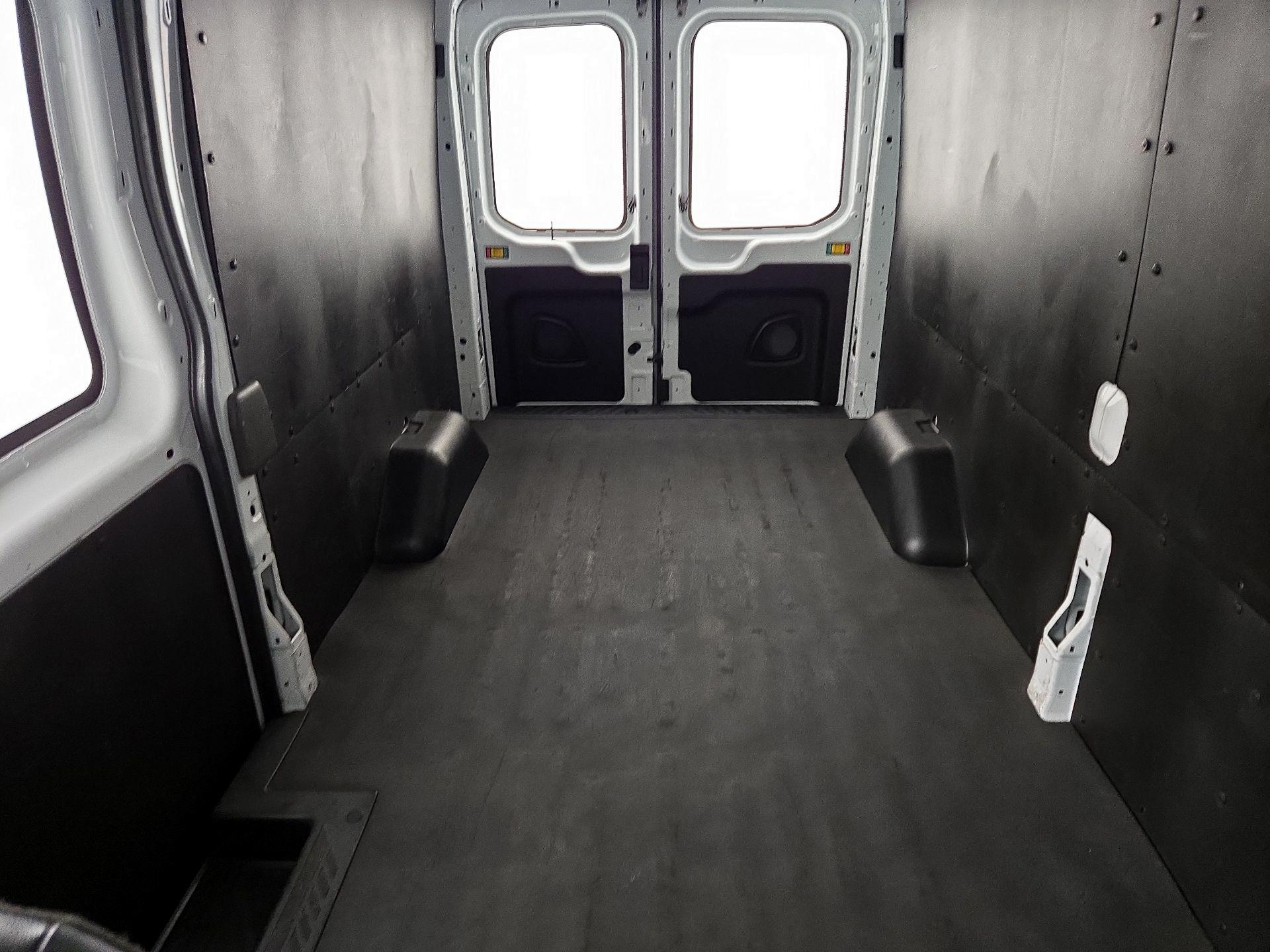 Thumbnail: 2023 Ford Transit Series - 19