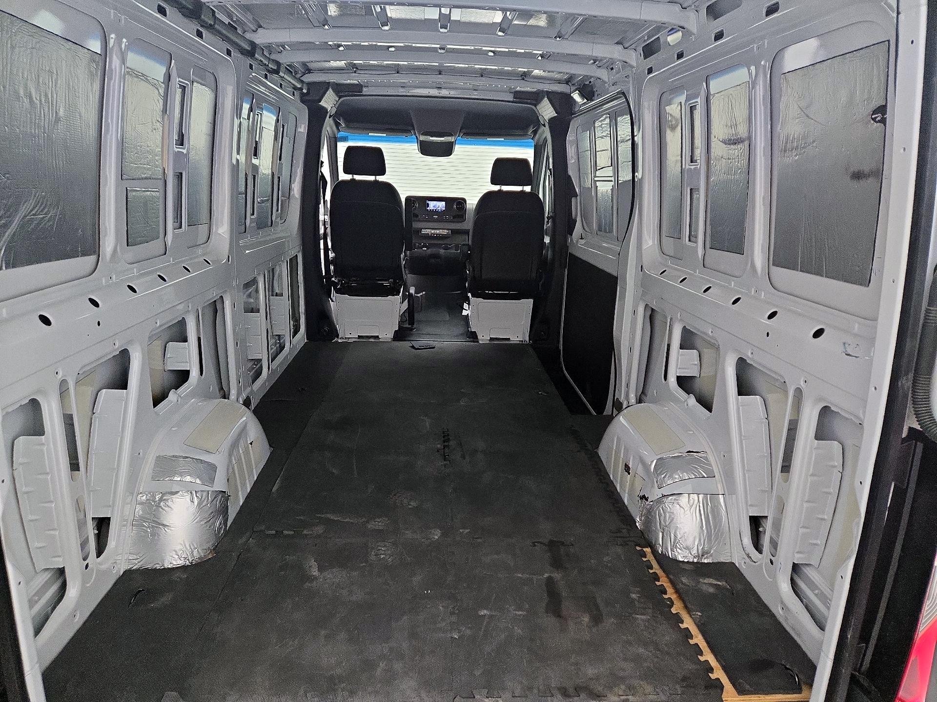 Thumbnail: 2024 Mercedes-Benz Sprinter - 20