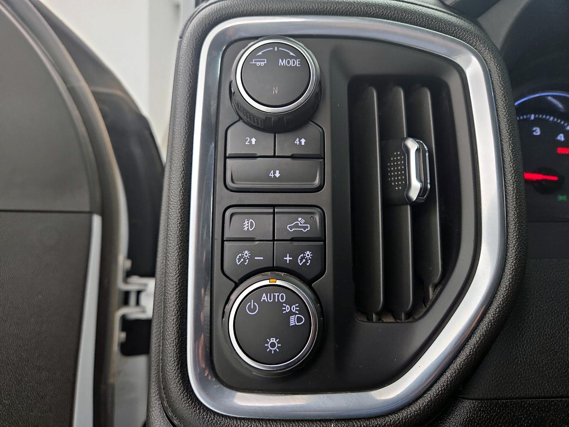 Thumbnail: 2023 Chevrolet Silverado 2500 - 13