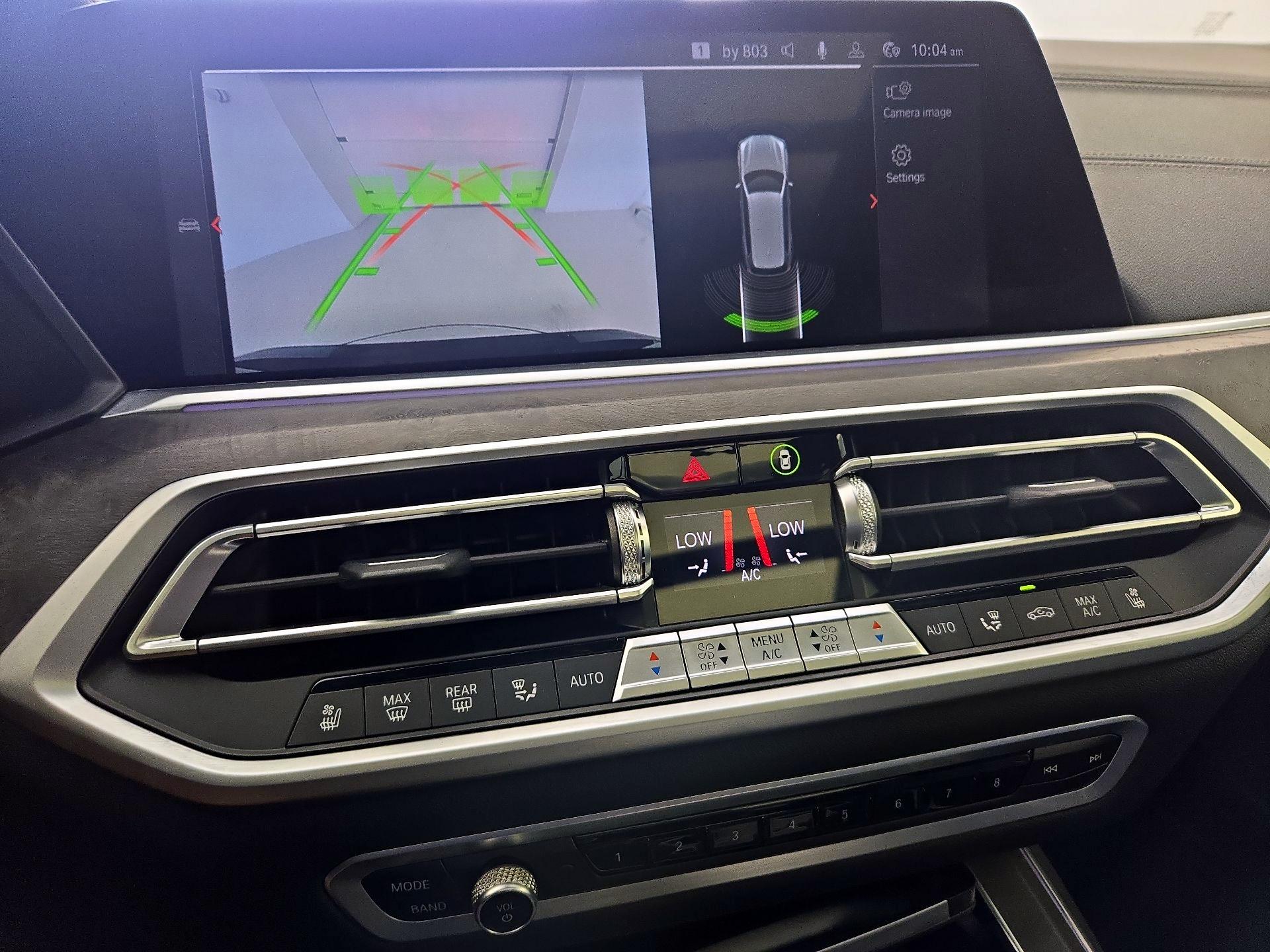 Thumbnail: 2022 BMW X7 - 15