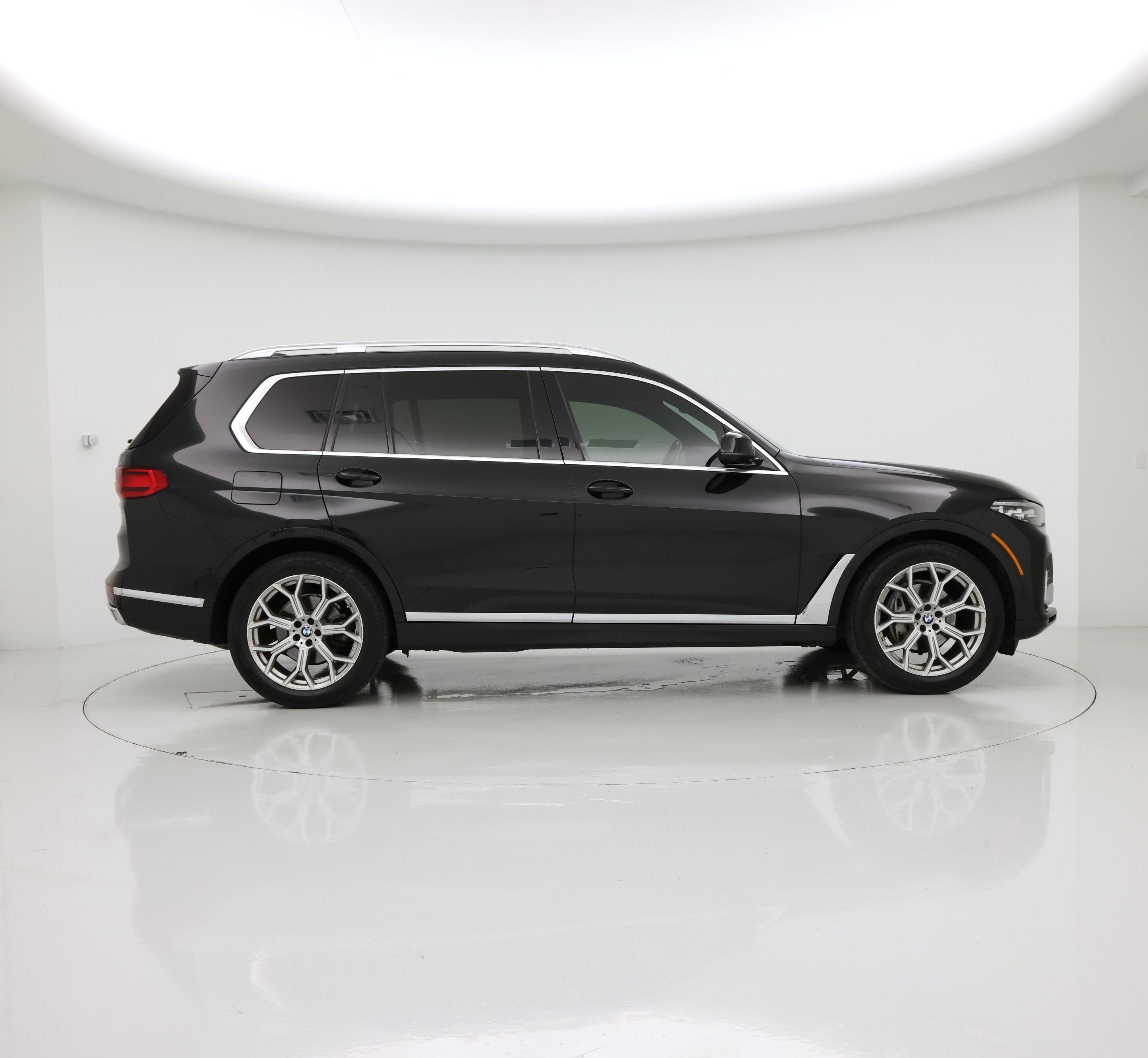 Thumbnail: 2022 BMW X7 - 7