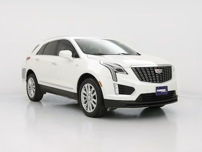White 2022 Cadillac XT5 Luxury