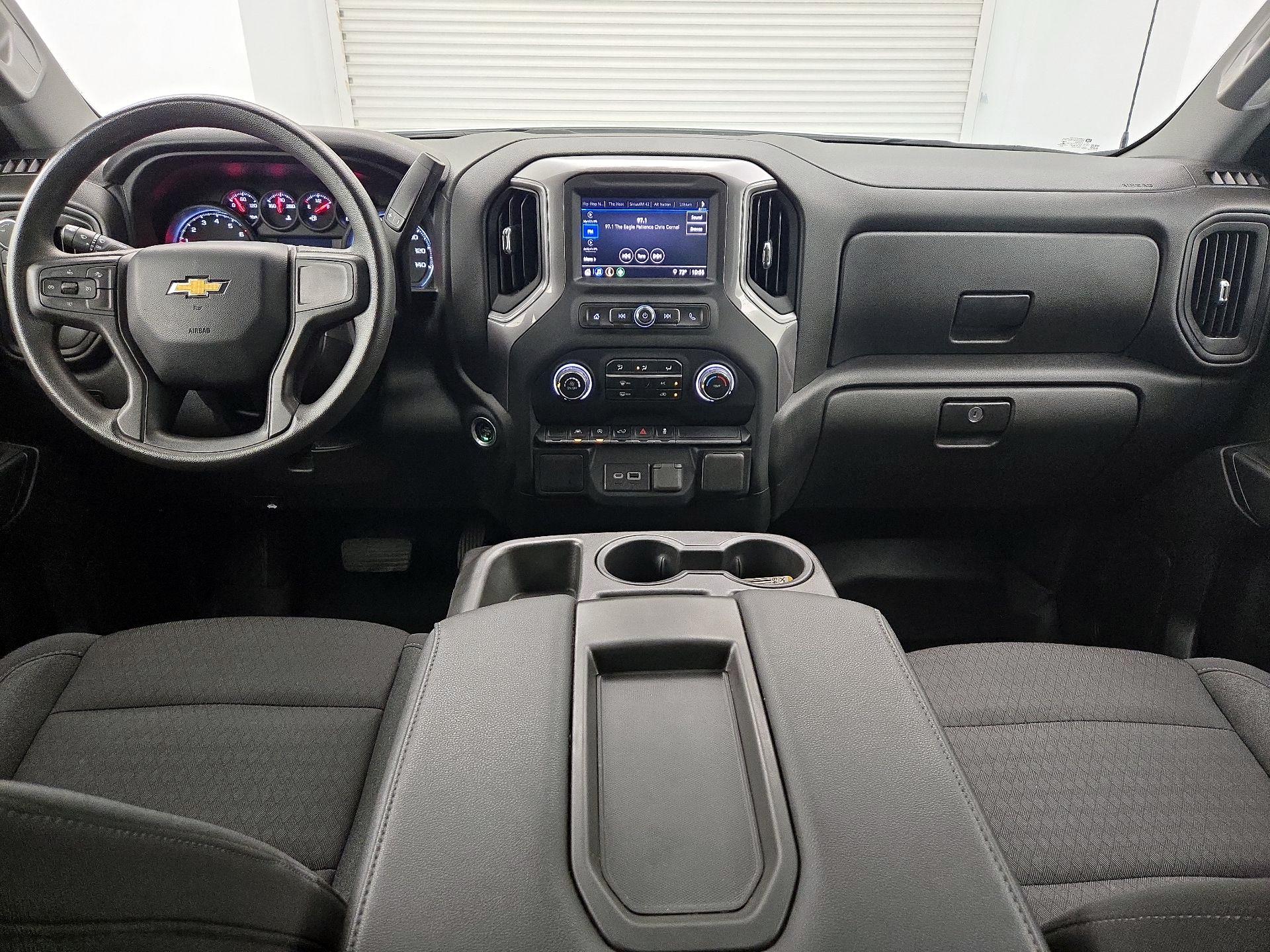 Thumbnail: 2023 Chevrolet Silverado 1500 - 9