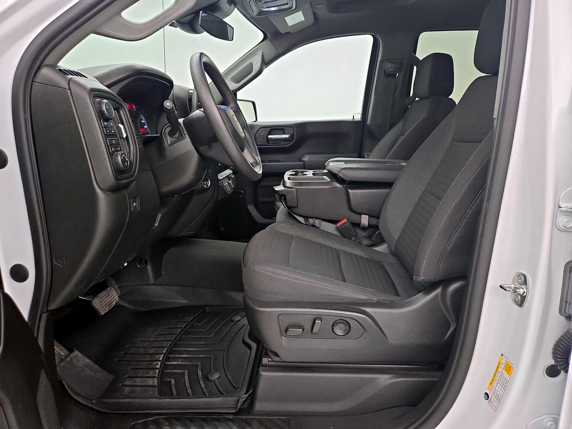 Thumbnail: 2023 Chevrolet Silverado 1500 - 11