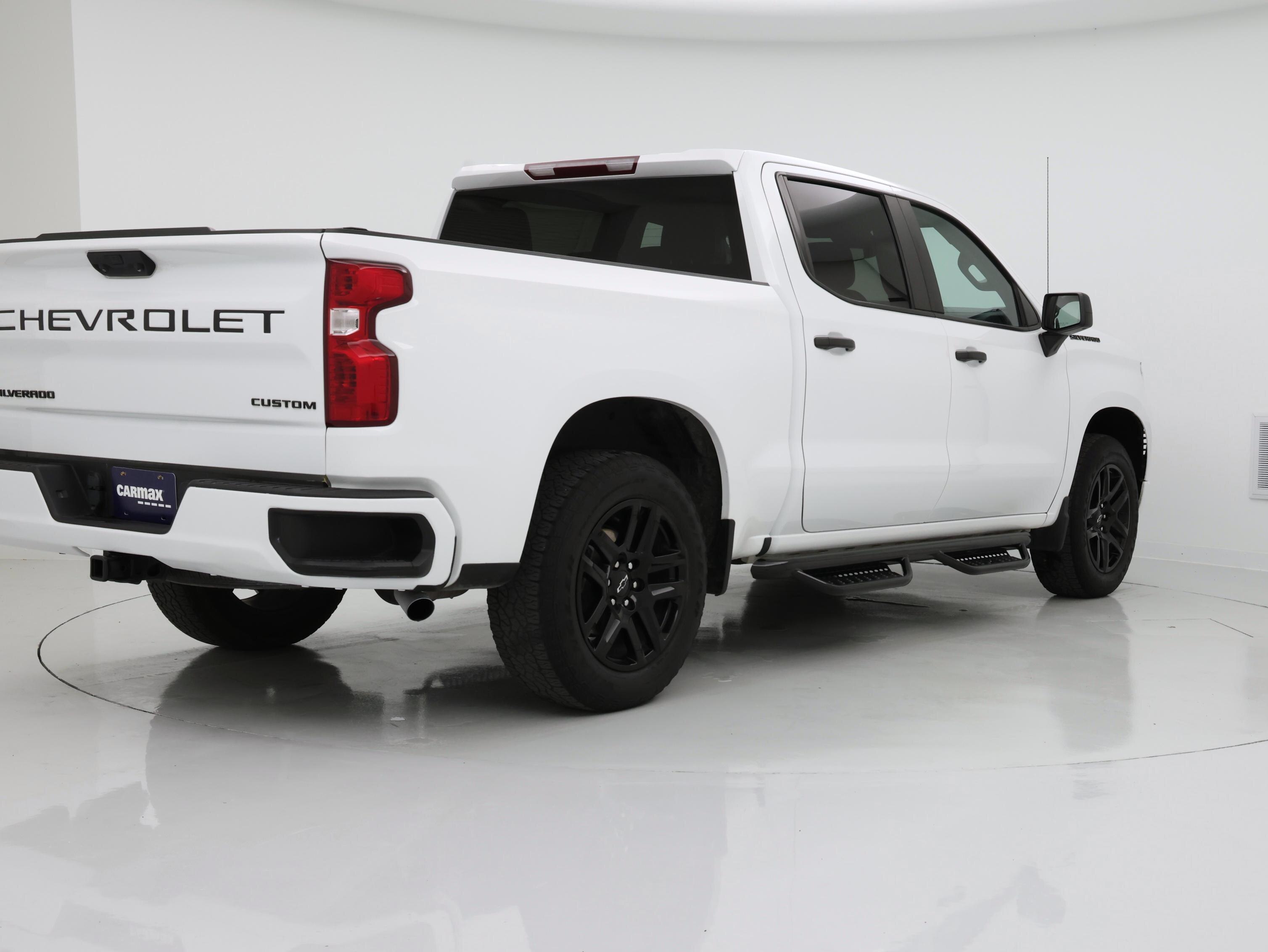 Thumbnail: 2023 Chevrolet Silverado 1500 - 8