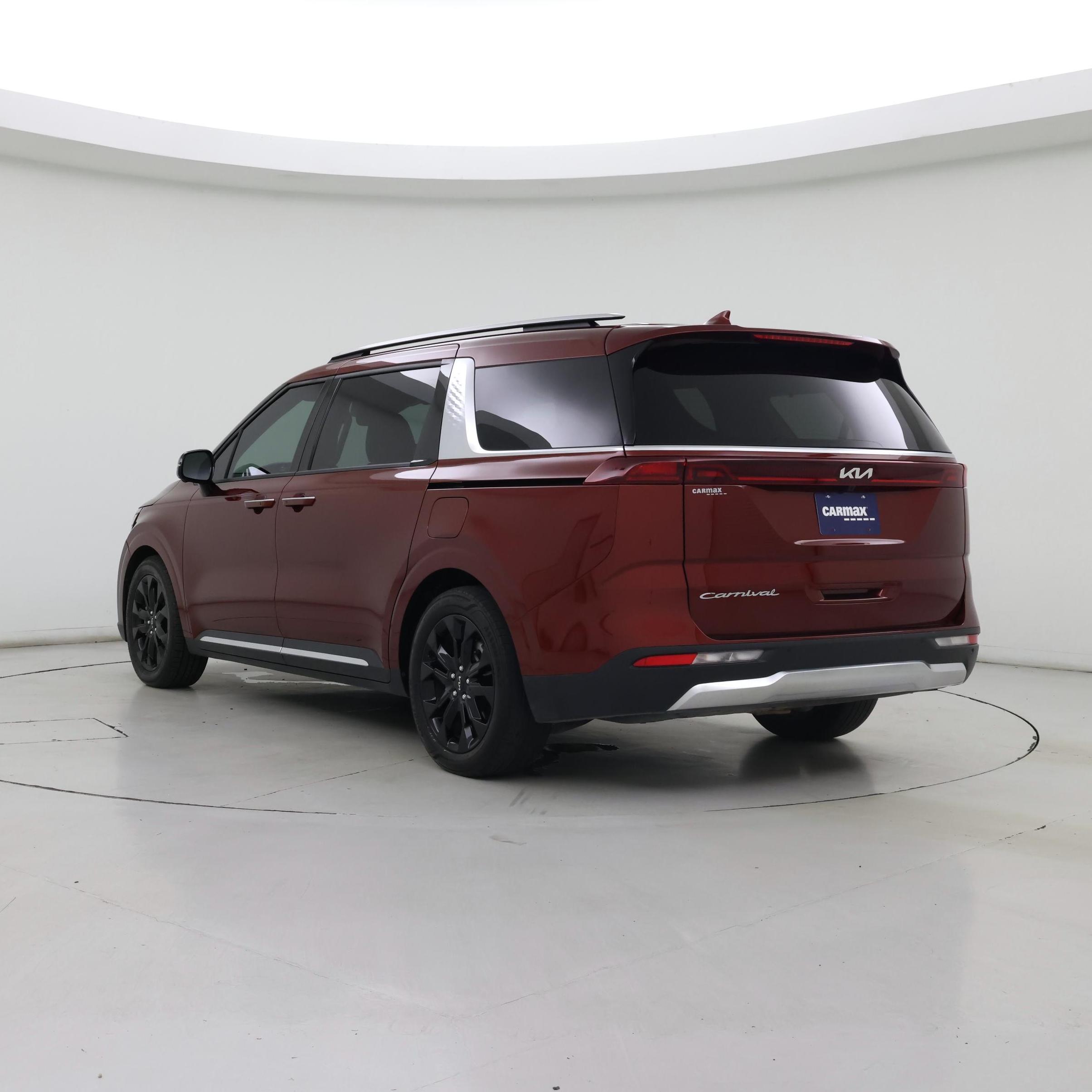 Thumbnail: 2022 Kia Carnival - 2