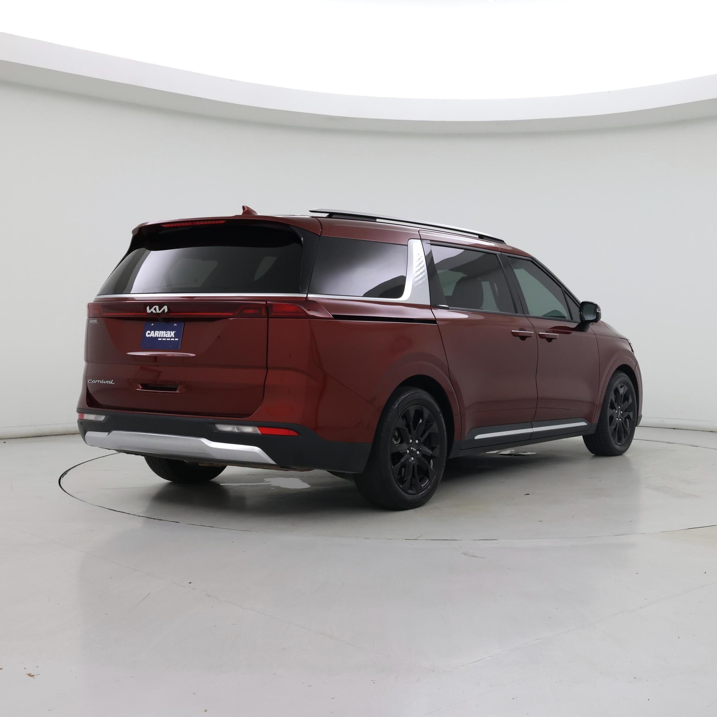 Thumbnail: 2022 Kia Carnival - 8