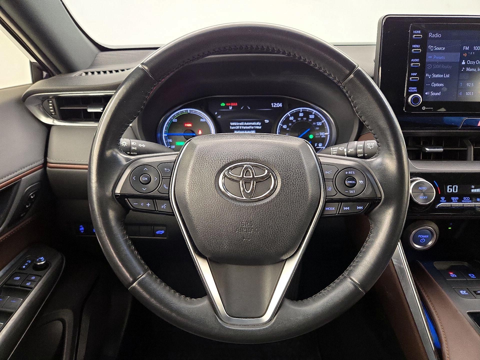 Thumbnail: 2021 Toyota Venza - 10