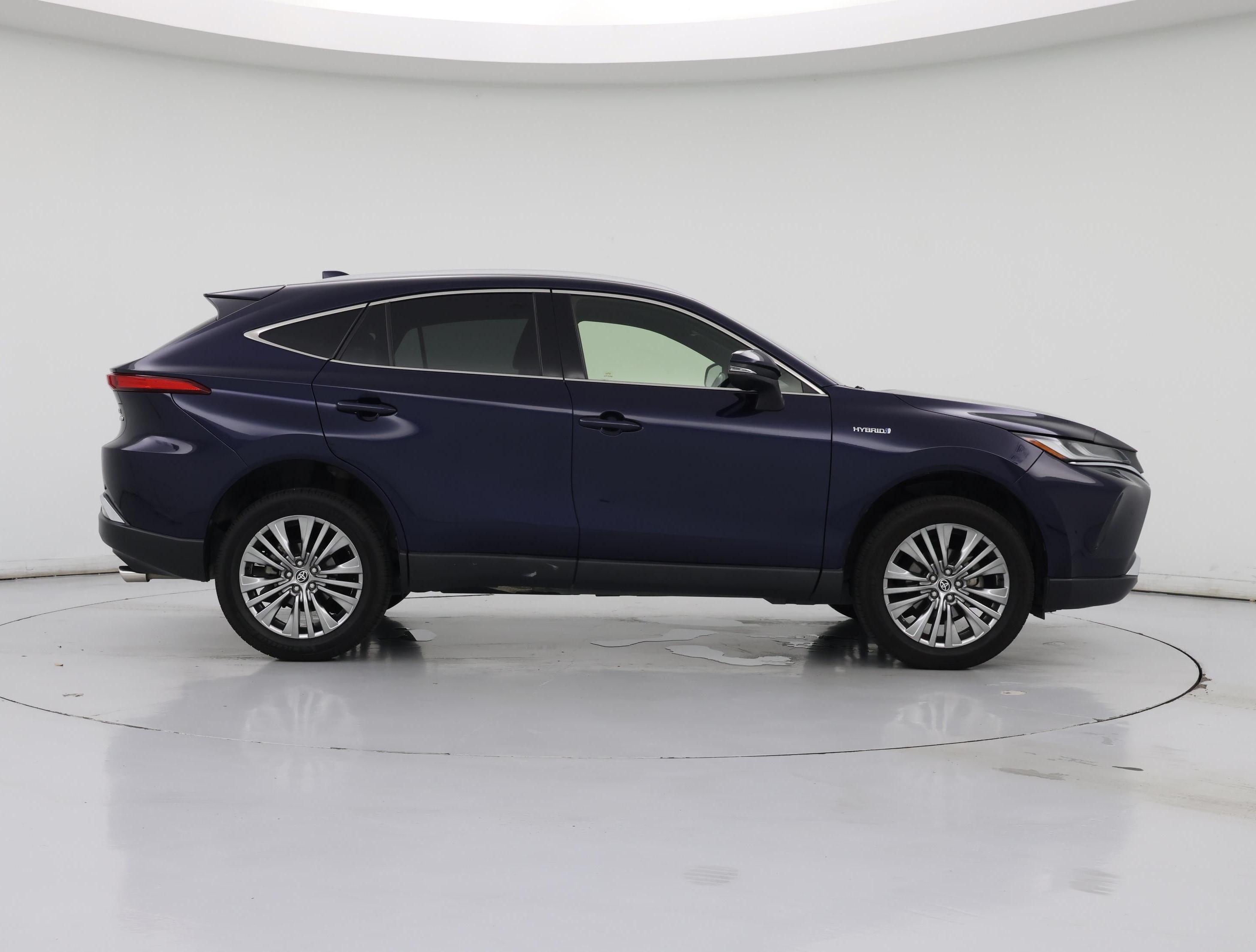 Thumbnail: 2021 Toyota Venza - 7