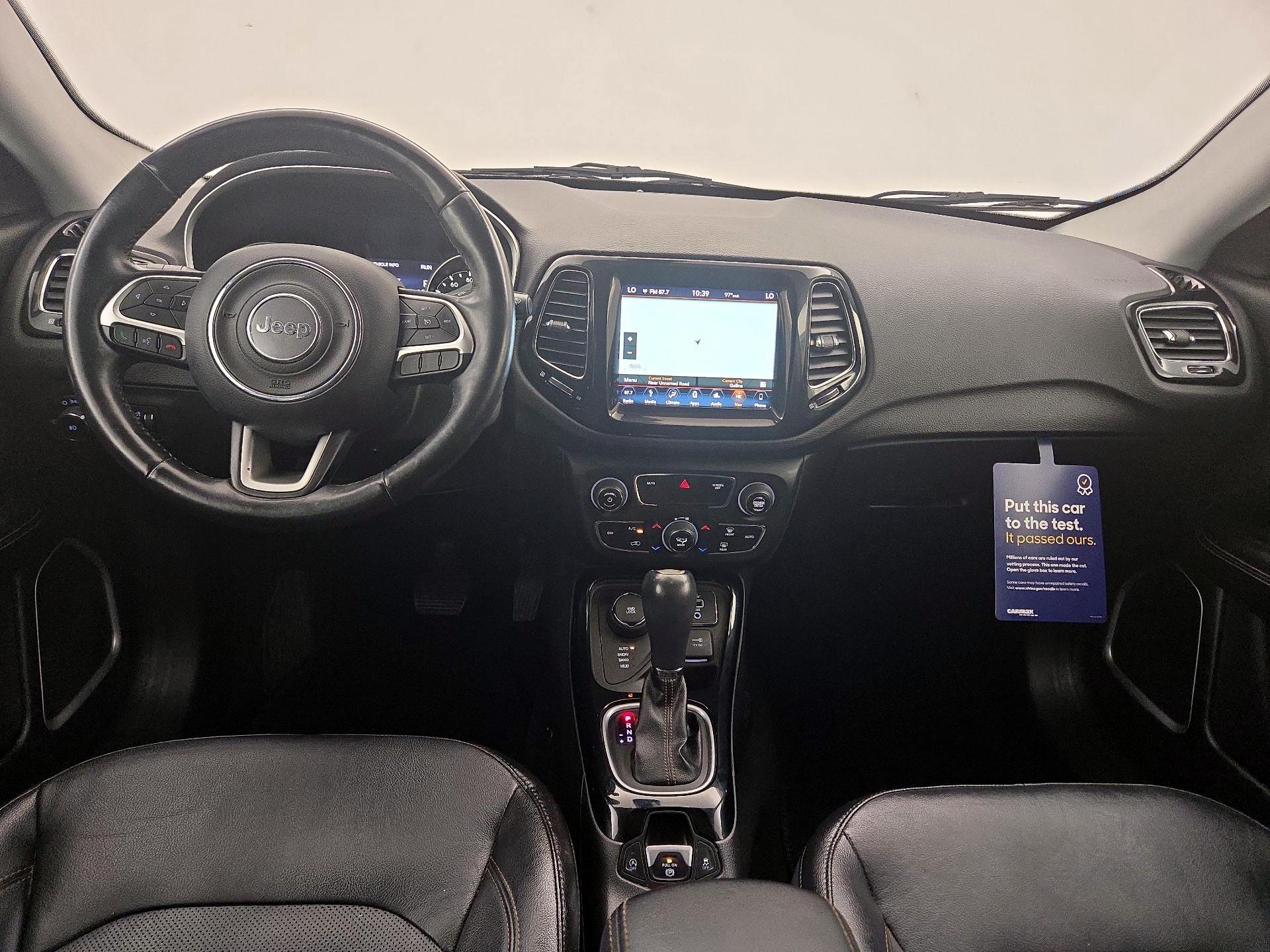 Thumbnail: 2018 Jeep Compass - 9