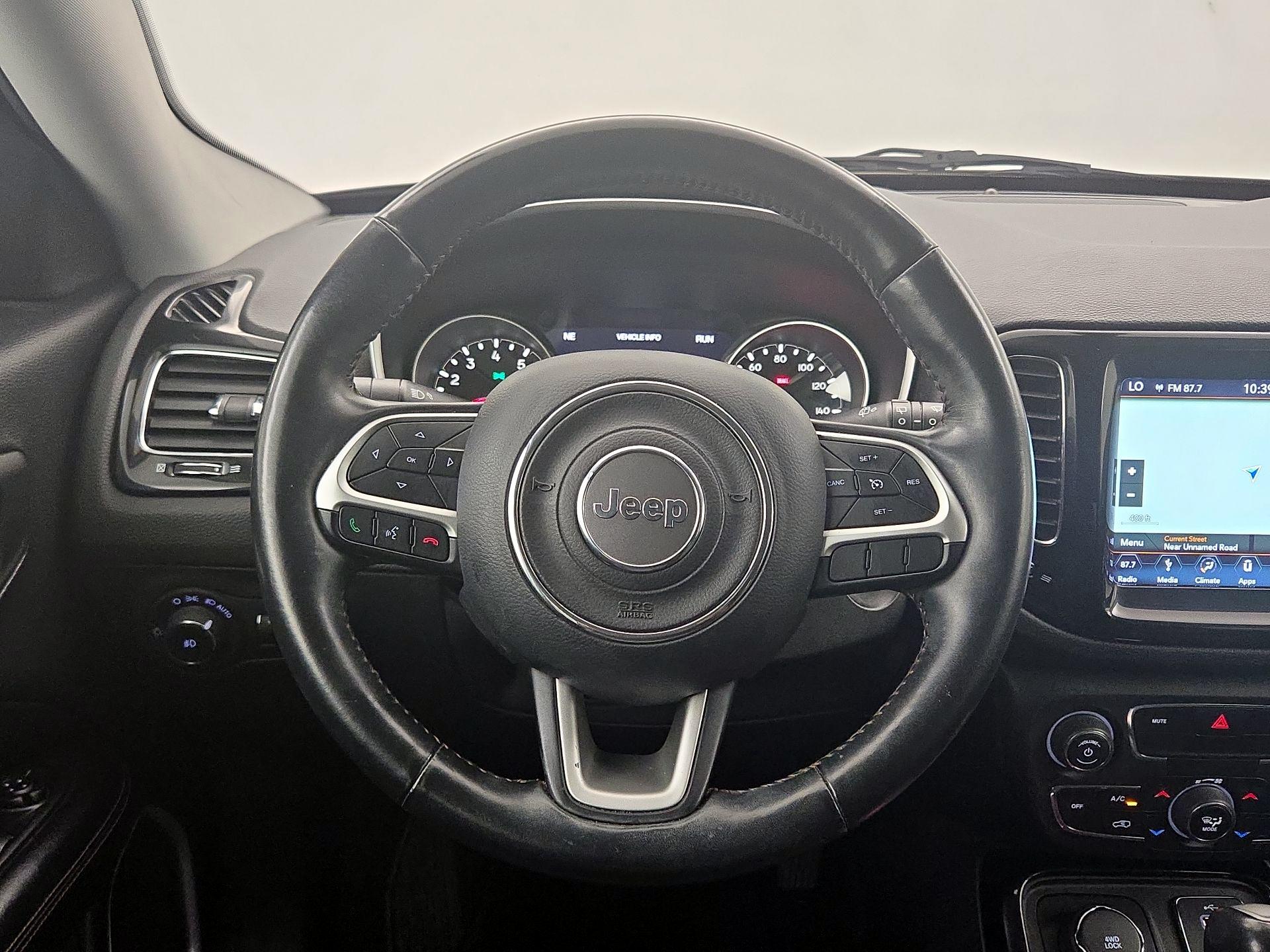 Thumbnail: 2018 Jeep Compass - 10