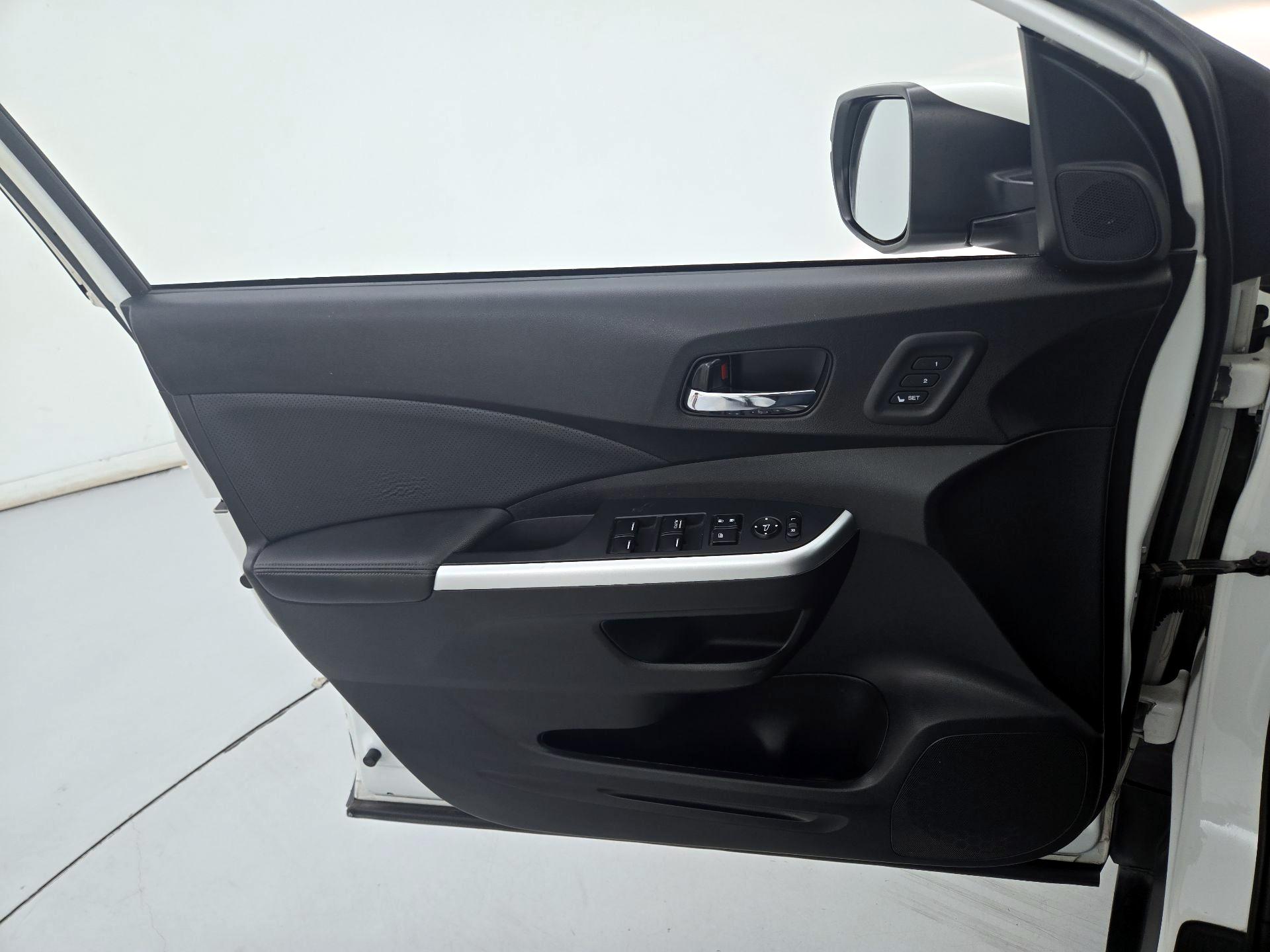 Thumbnail: 2016 Honda CR-V - 12