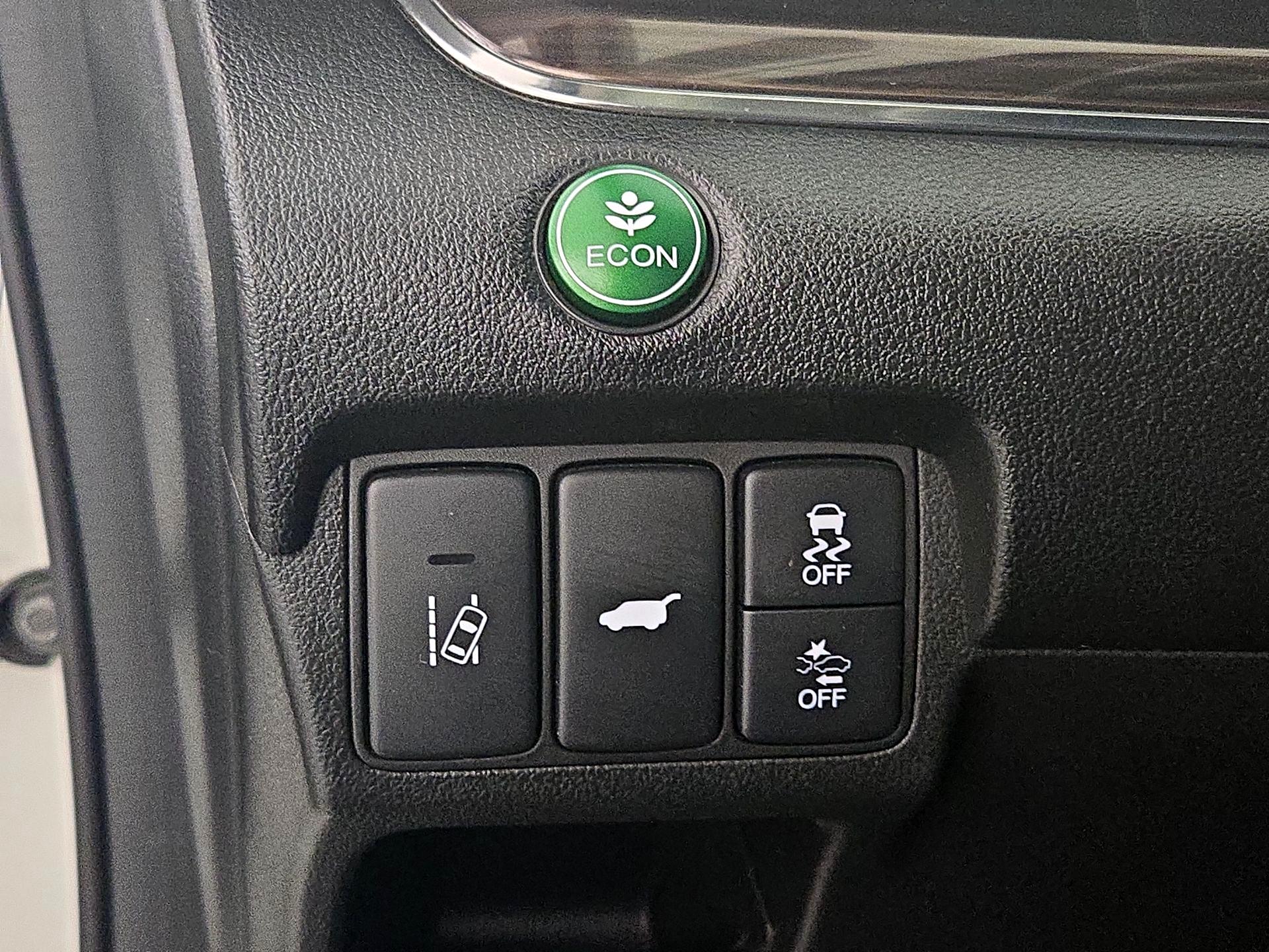 Thumbnail: 2016 Honda CR-V - 13