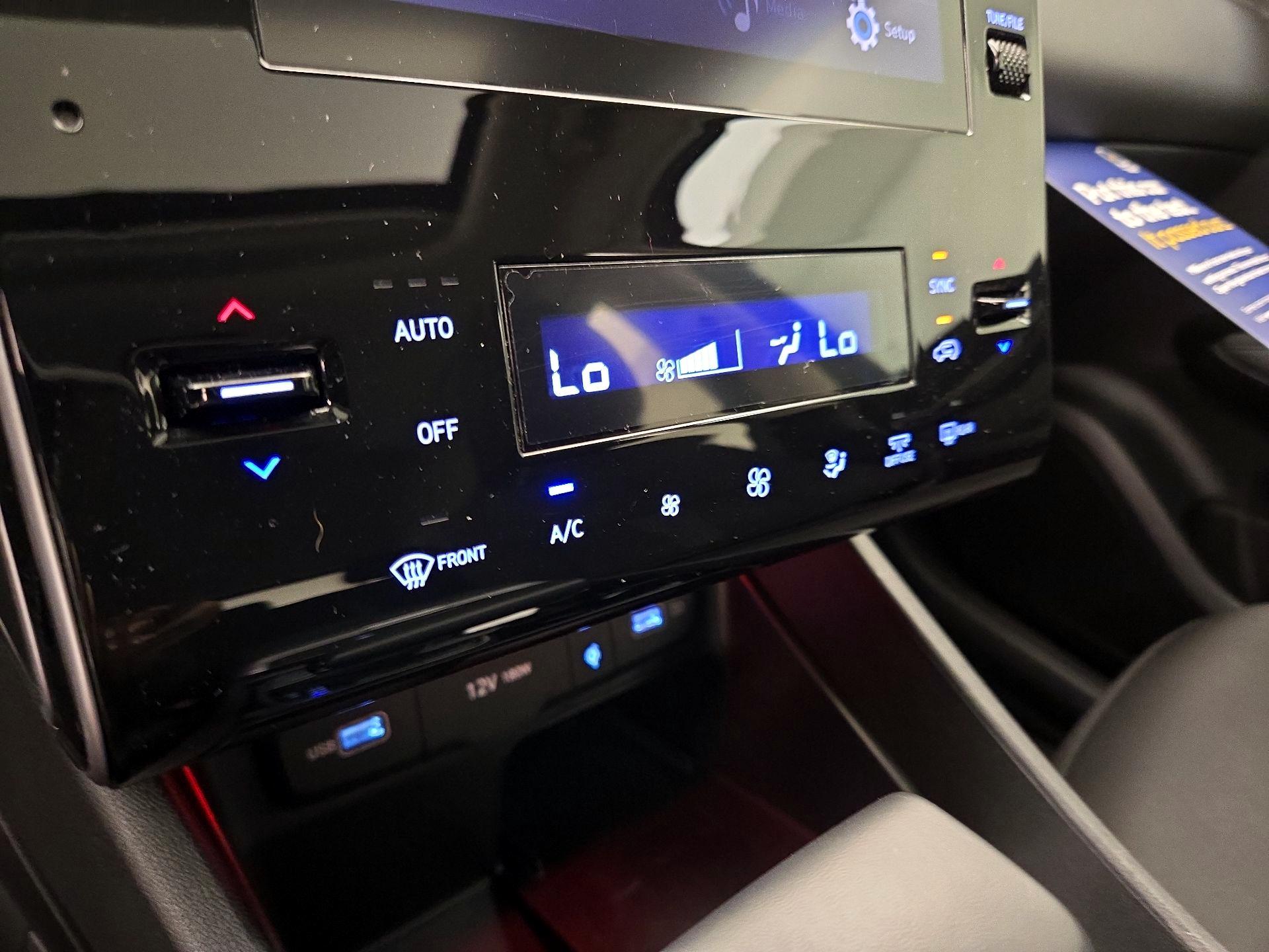 Thumbnail: 2022 Hyundai Tucson - 16