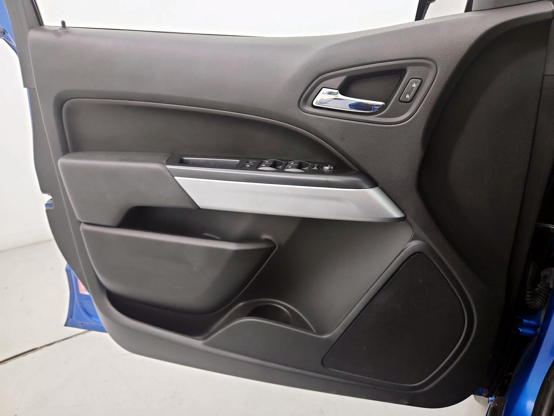 Thumbnail: 2021 Chevrolet Colorado - 12