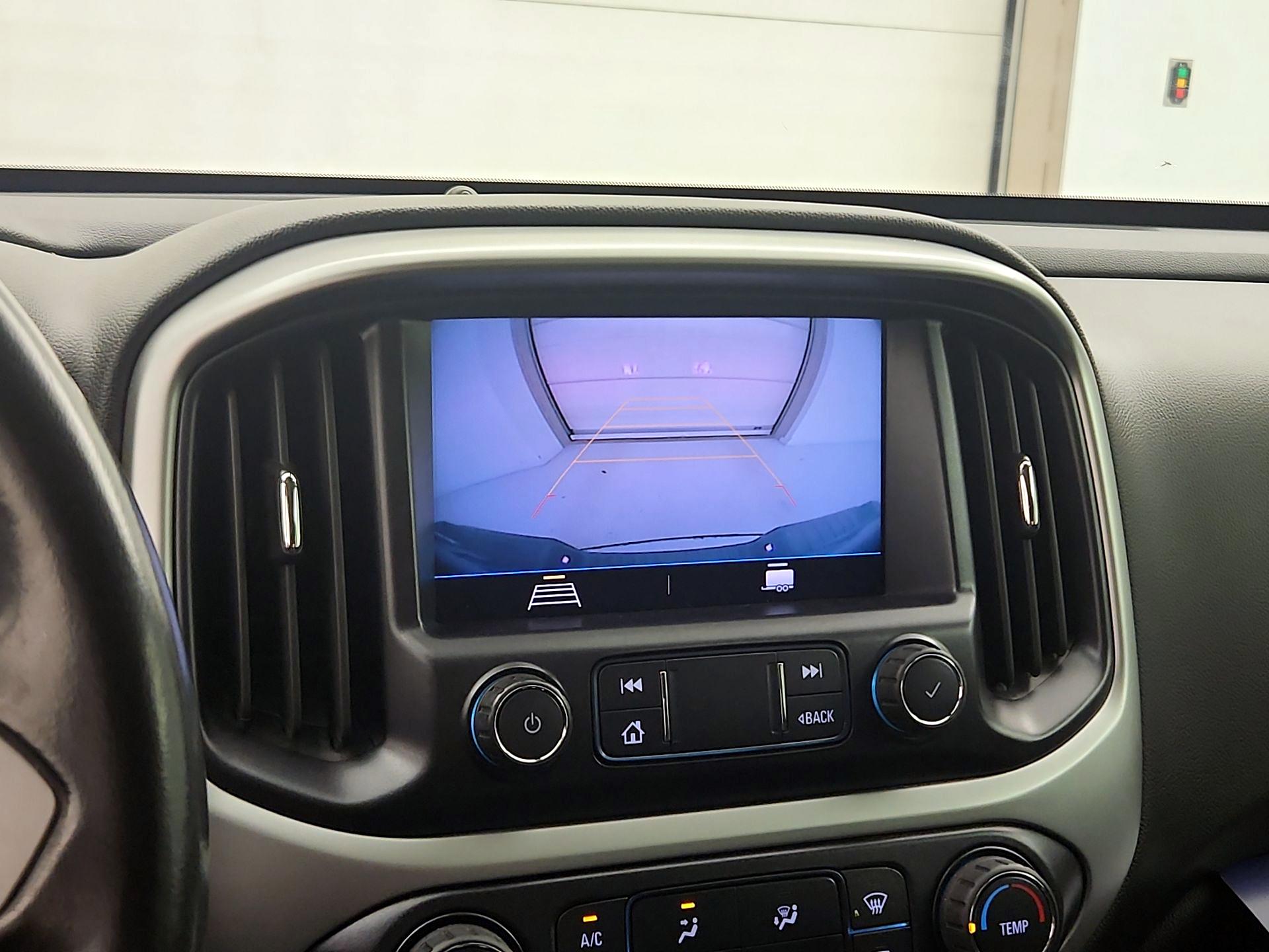 Thumbnail: 2021 Chevrolet Colorado - 15