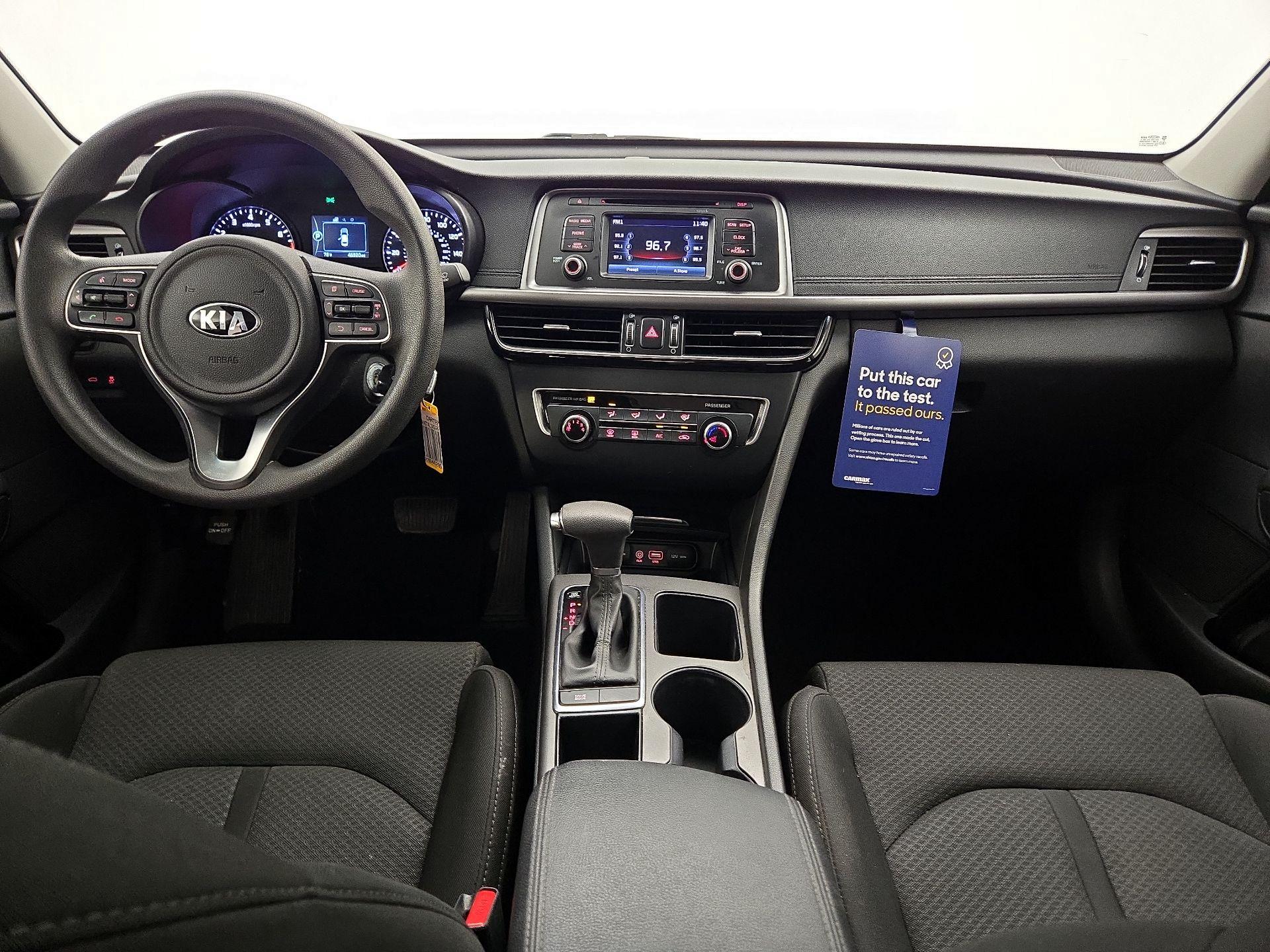 Thumbnail: 2016 Kia Optima - 9