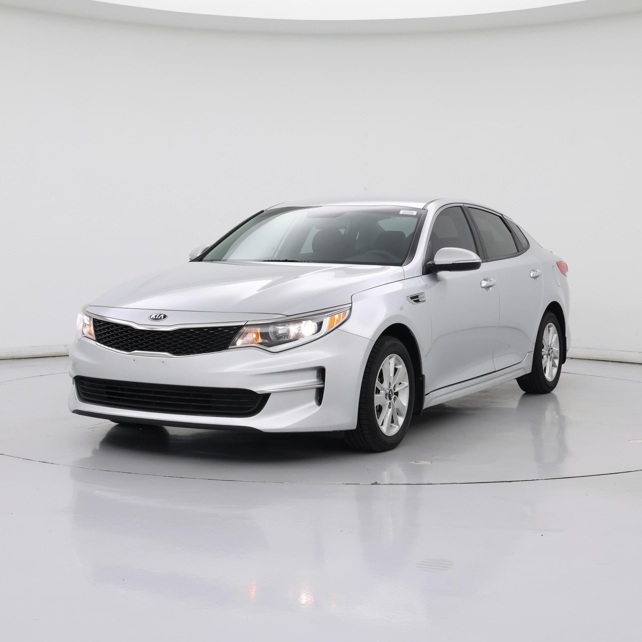 Thumbnail: 2016 Kia Optima - 4