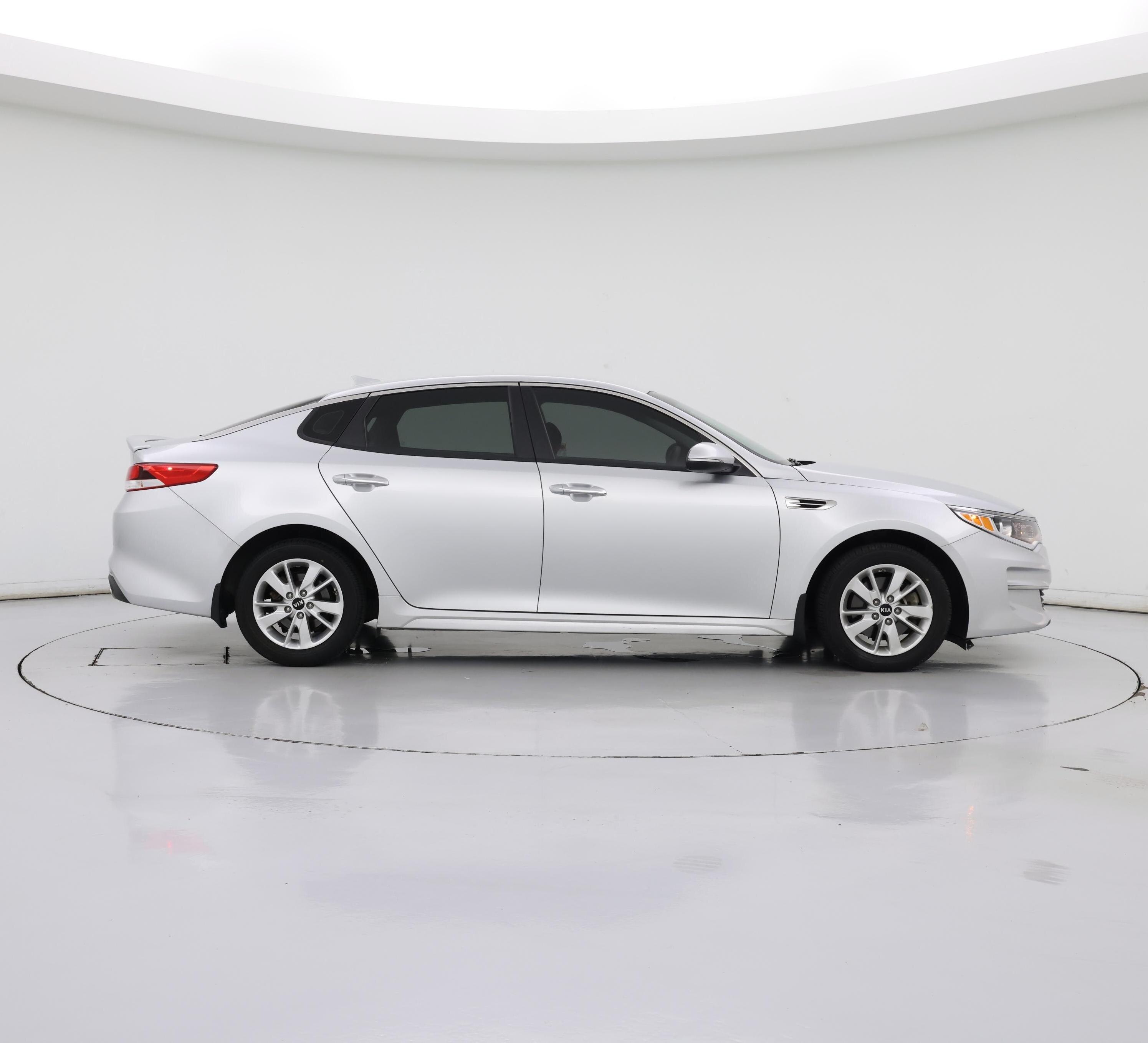 Thumbnail: 2016 Kia Optima - 7