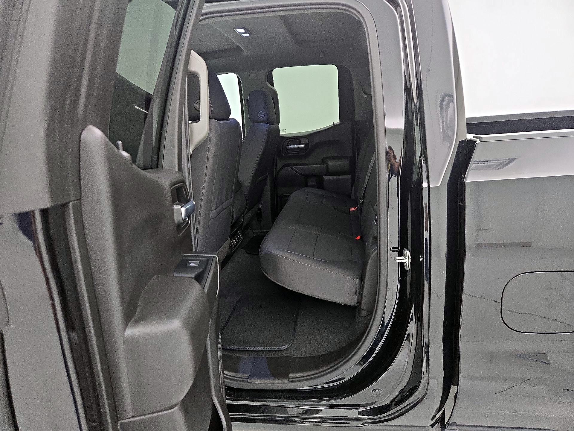 Thumbnail: 2021 Chevrolet Silverado 1500 - 20