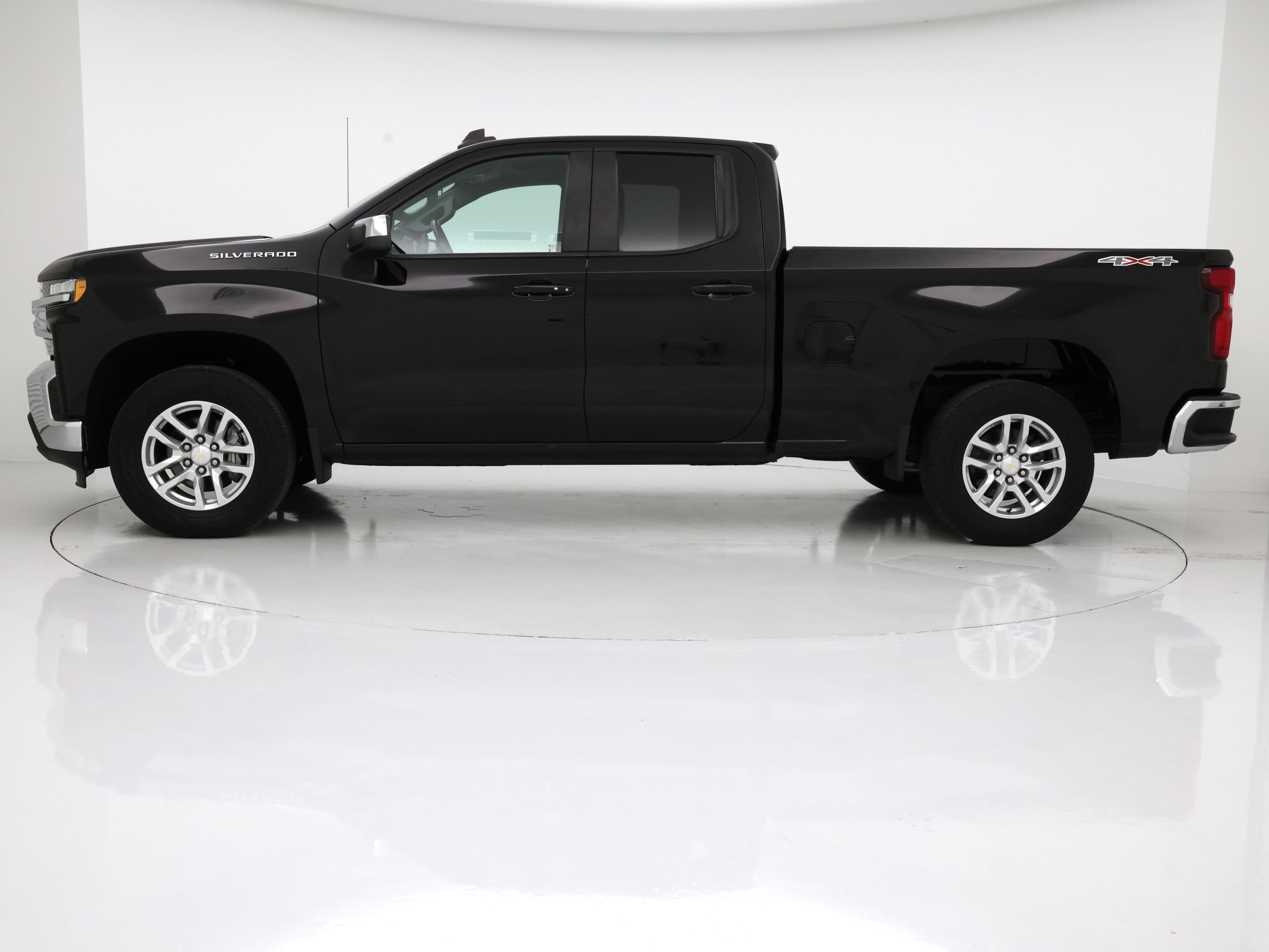 Thumbnail: 2021 Chevrolet Silverado 1500 - 3