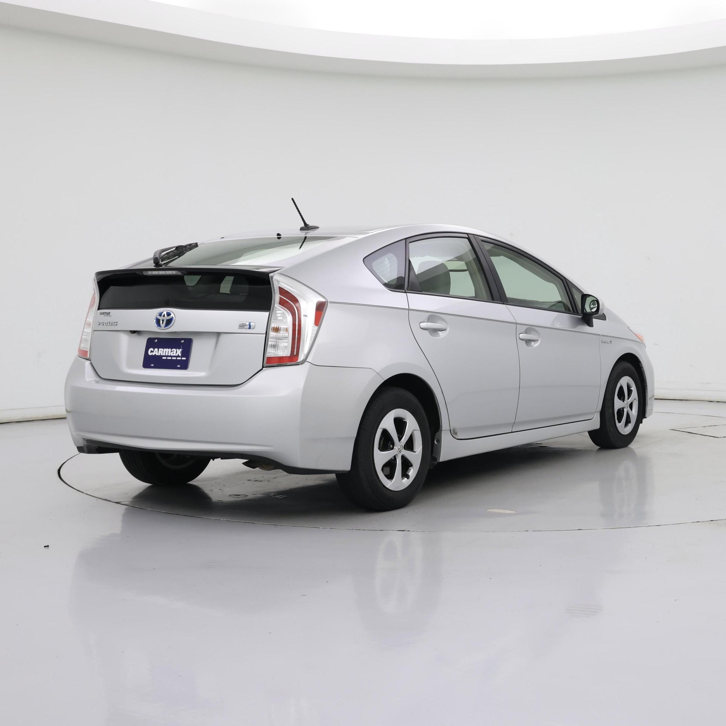 Thumbnail: 2013 Toyota Prius - 8