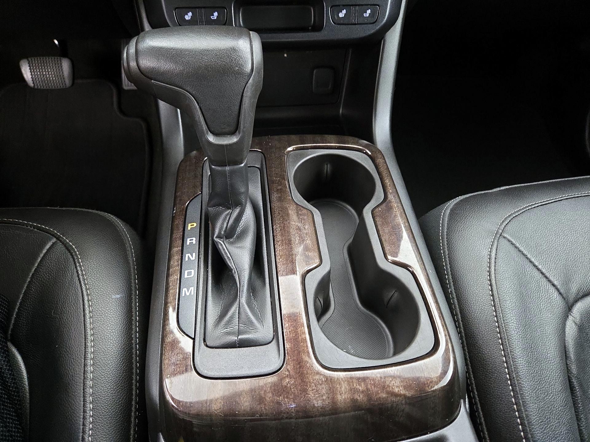 Thumbnail: 2016 GMC Canyon - 18